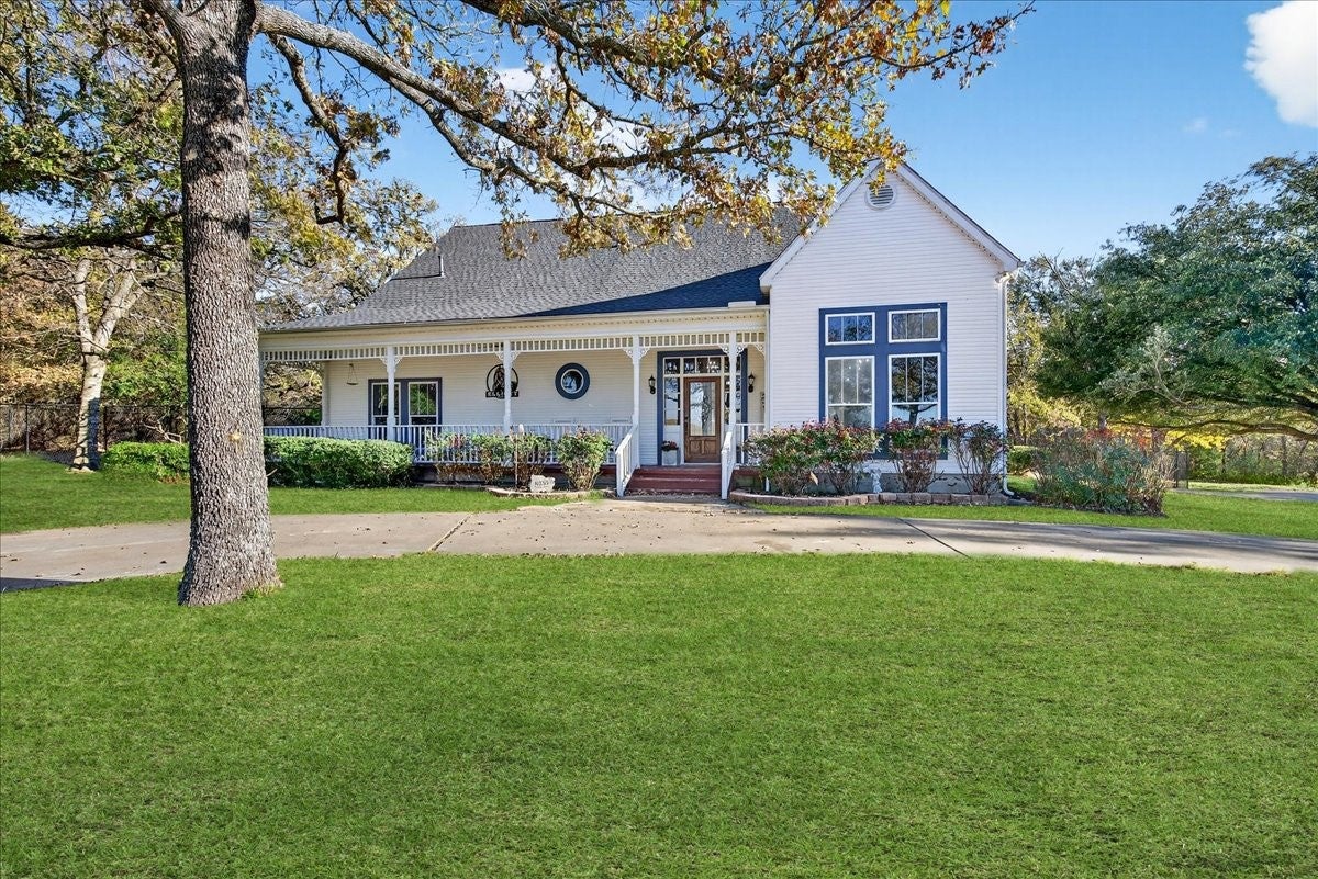 Scurry, Texas, 75158, United States, 4 Bedrooms Bedrooms, ,3 BathroomsBathrooms,Residential,Active,2007195