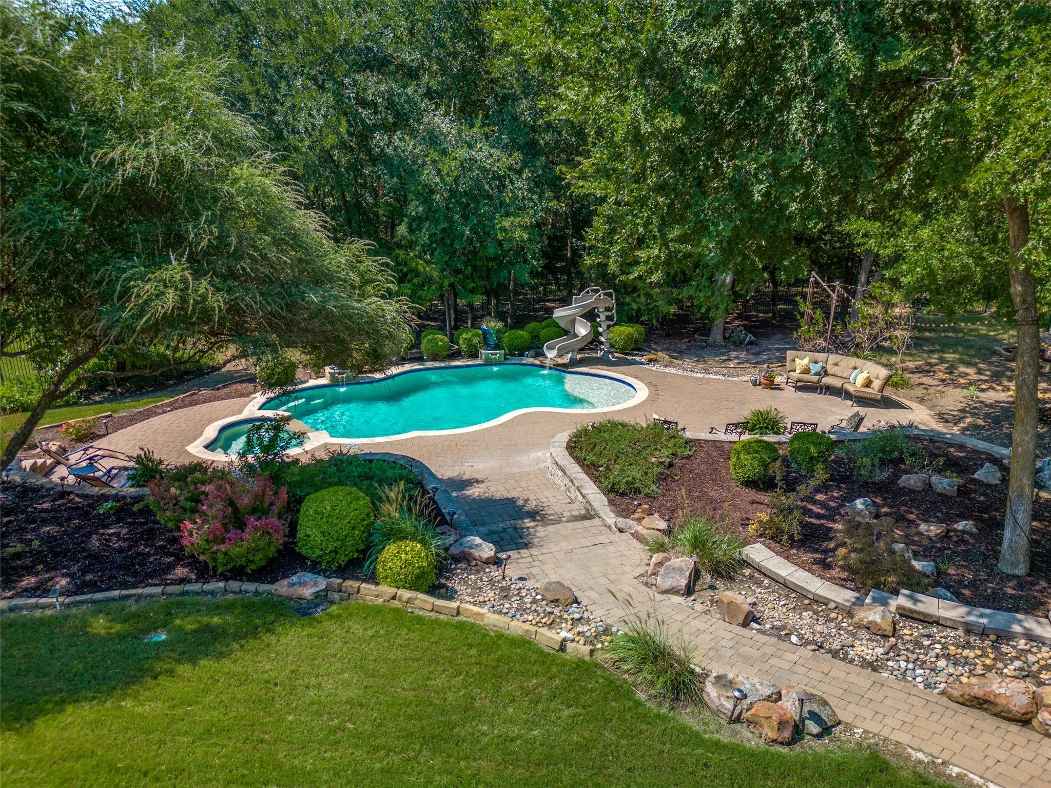 Mckinney, Texas, 75071, United States, 4 Bedrooms Bedrooms, ,5 BathroomsBathrooms,Residential,Active,1920255