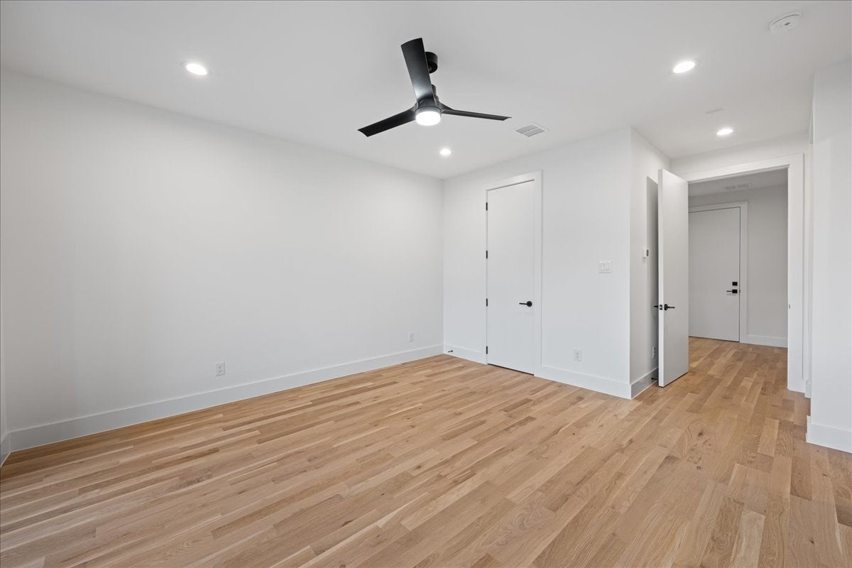 Dallas, Texas, 75204, United States, 4 Bedrooms Bedrooms, ,4 BathroomsBathrooms,Residential,Active,1929655