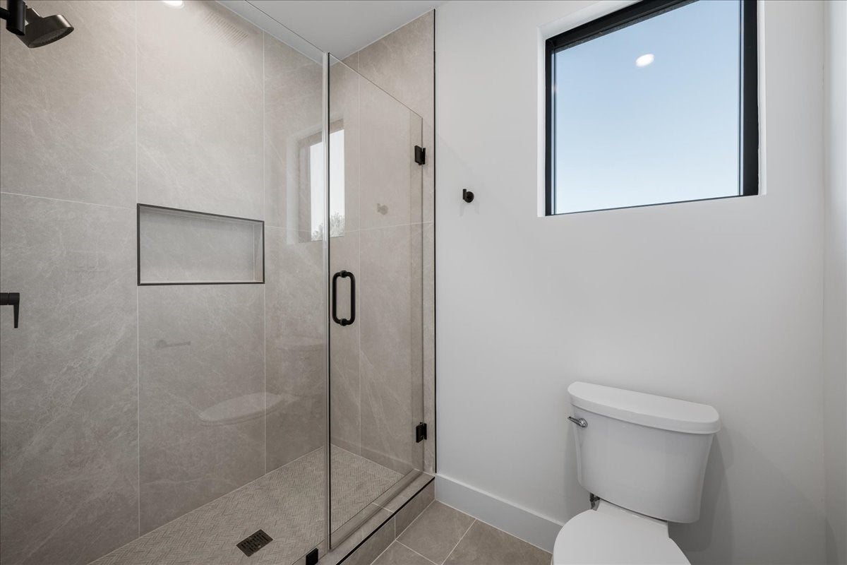 Dallas, Texas, 75204, United States, 4 Bedrooms Bedrooms, ,4 BathroomsBathrooms,Residential,Active,1929706