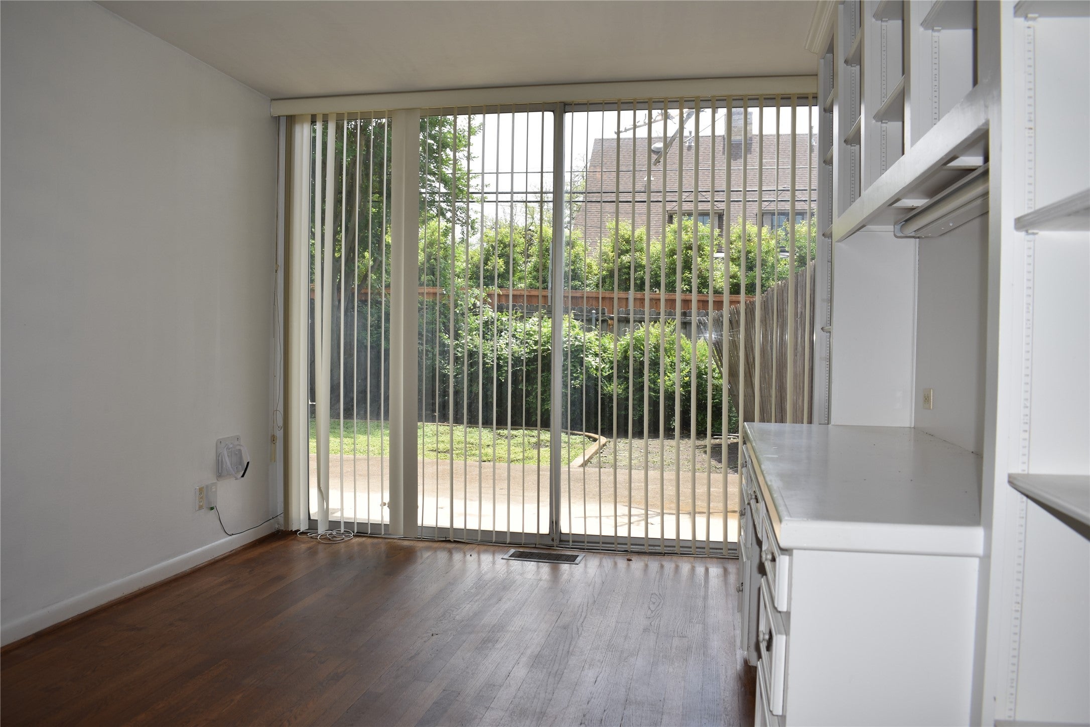 Dallas, Texas, 75225, United States, 4 Bedrooms Bedrooms, ,4 BathroomsBathrooms,Residential,Active,1922674