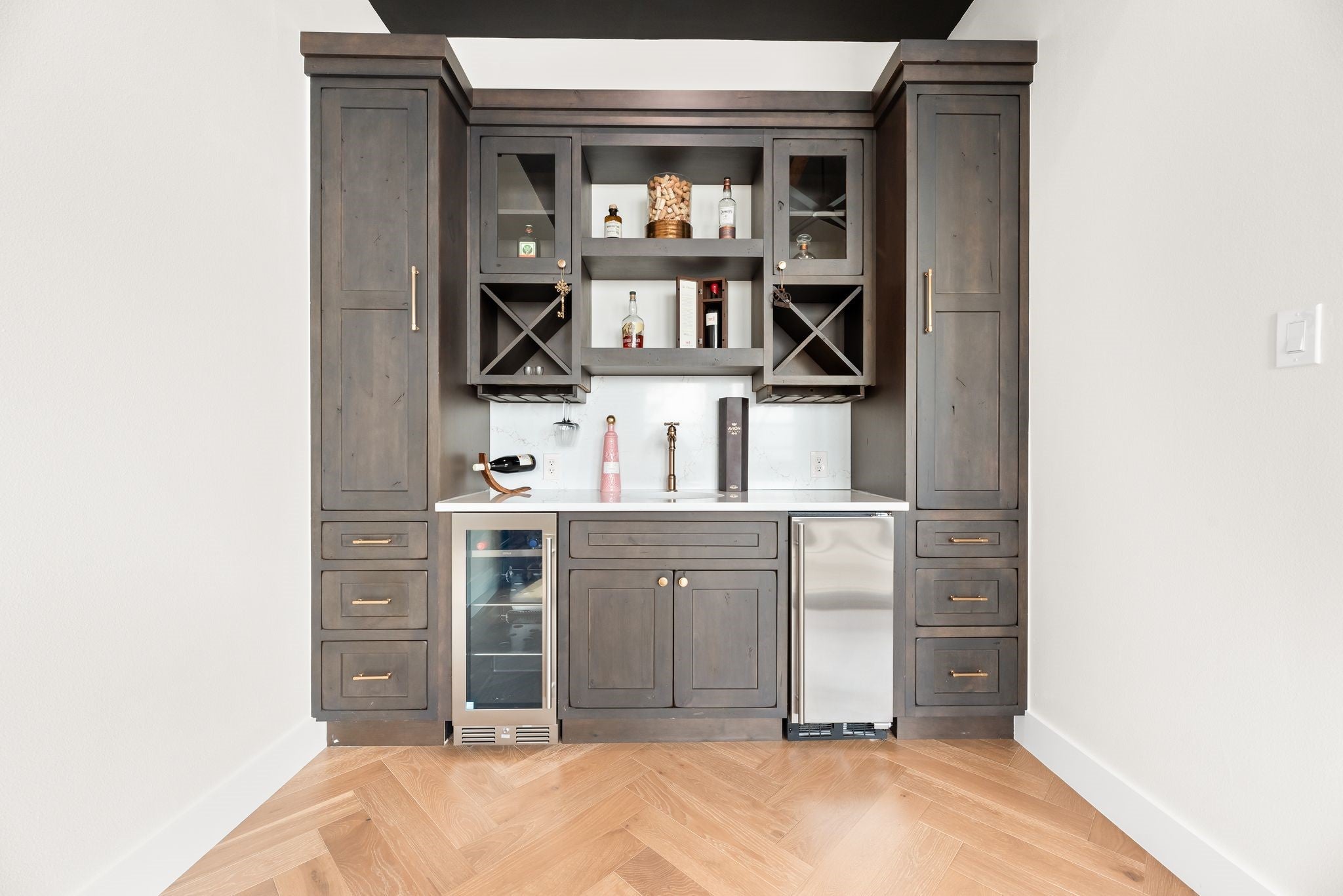 Corsicana, Texas, 75109, United States, 4 Bedrooms Bedrooms, ,5 BathroomsBathrooms,Residential,Active,2009808