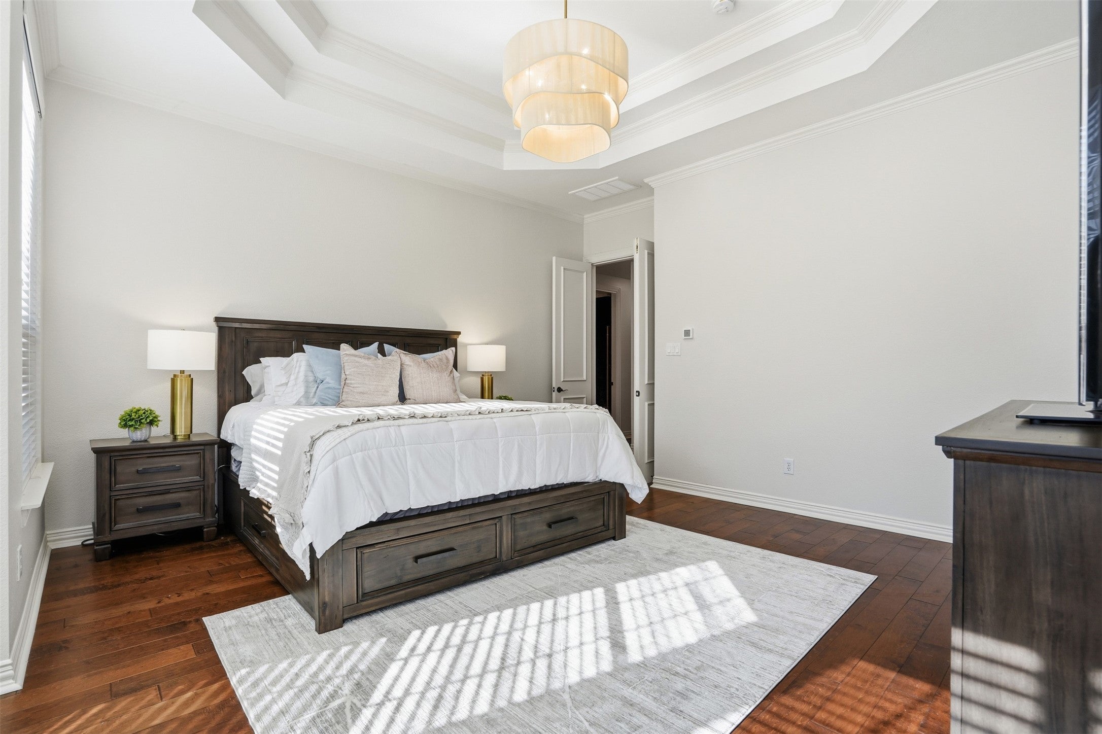 Southlake, Texas, 76092, United States, 5 Bedrooms Bedrooms, ,4 BathroomsBathrooms,Residential,Active,2008272