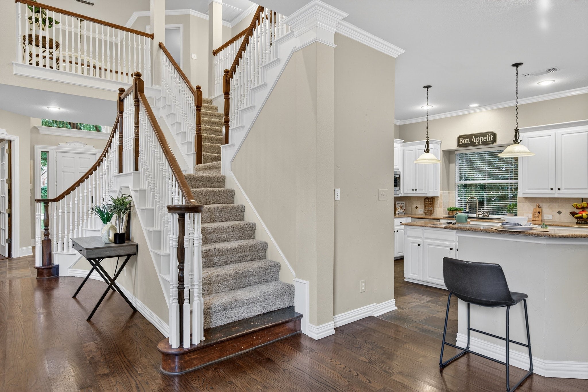 Southlake, Texas, 76092, United States, 4 Bedrooms Bedrooms, ,4 BathroomsBathrooms,Residential,Active,1969768