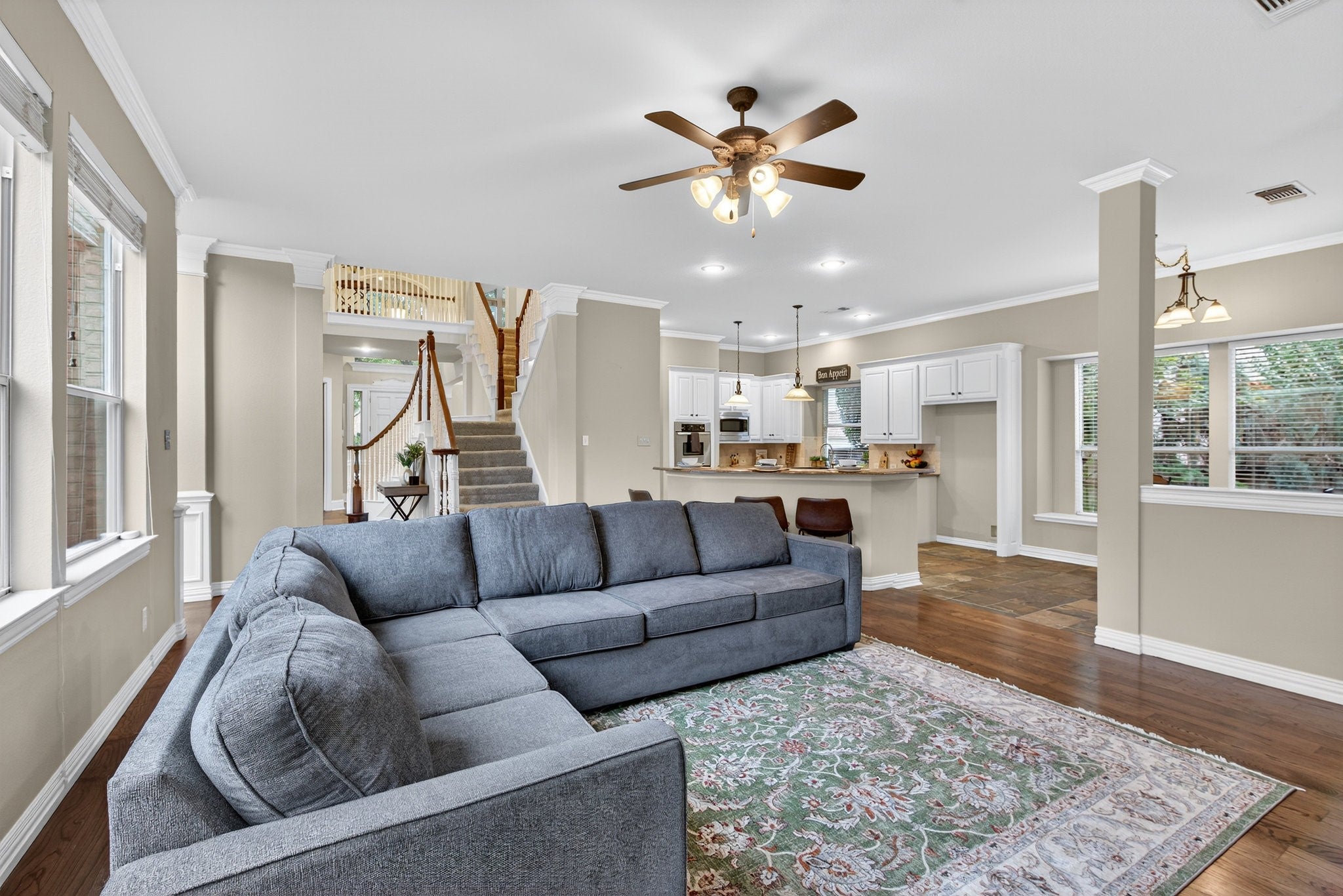 Southlake, Texas, 76092, United States, 4 Bedrooms Bedrooms, ,4 BathroomsBathrooms,Residential,Active,1969768