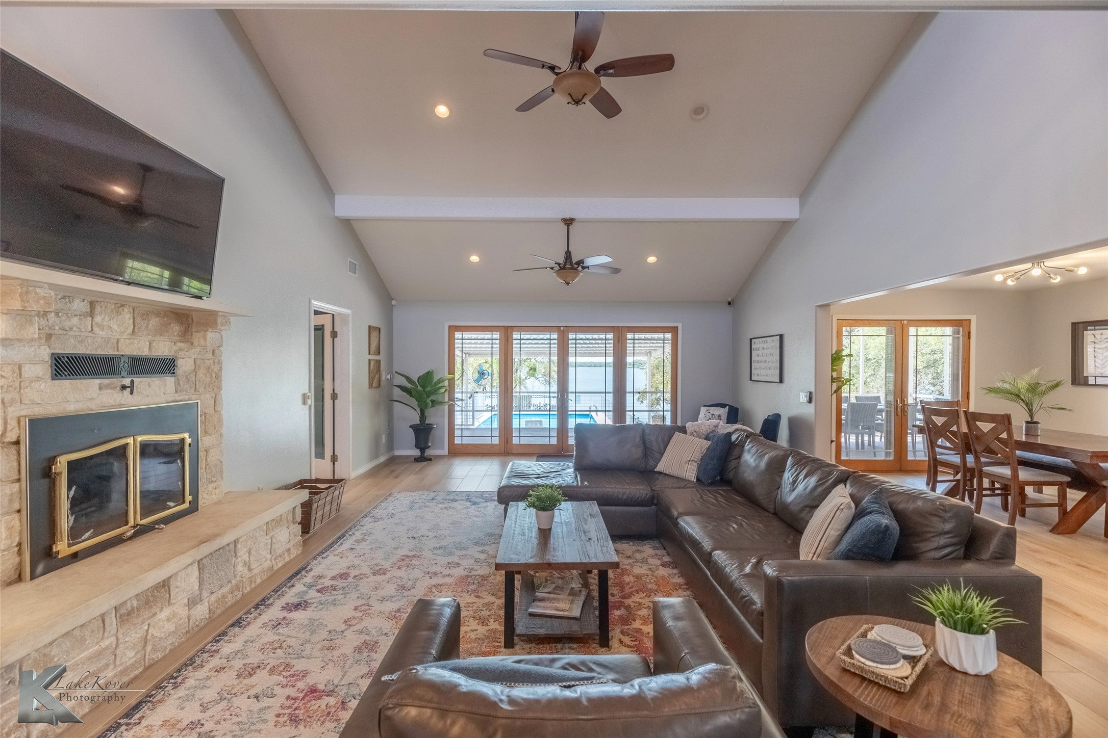 Brownwood, Texas, 76801, United States, ,3 BathroomsBathrooms,Residential,Active,1808343