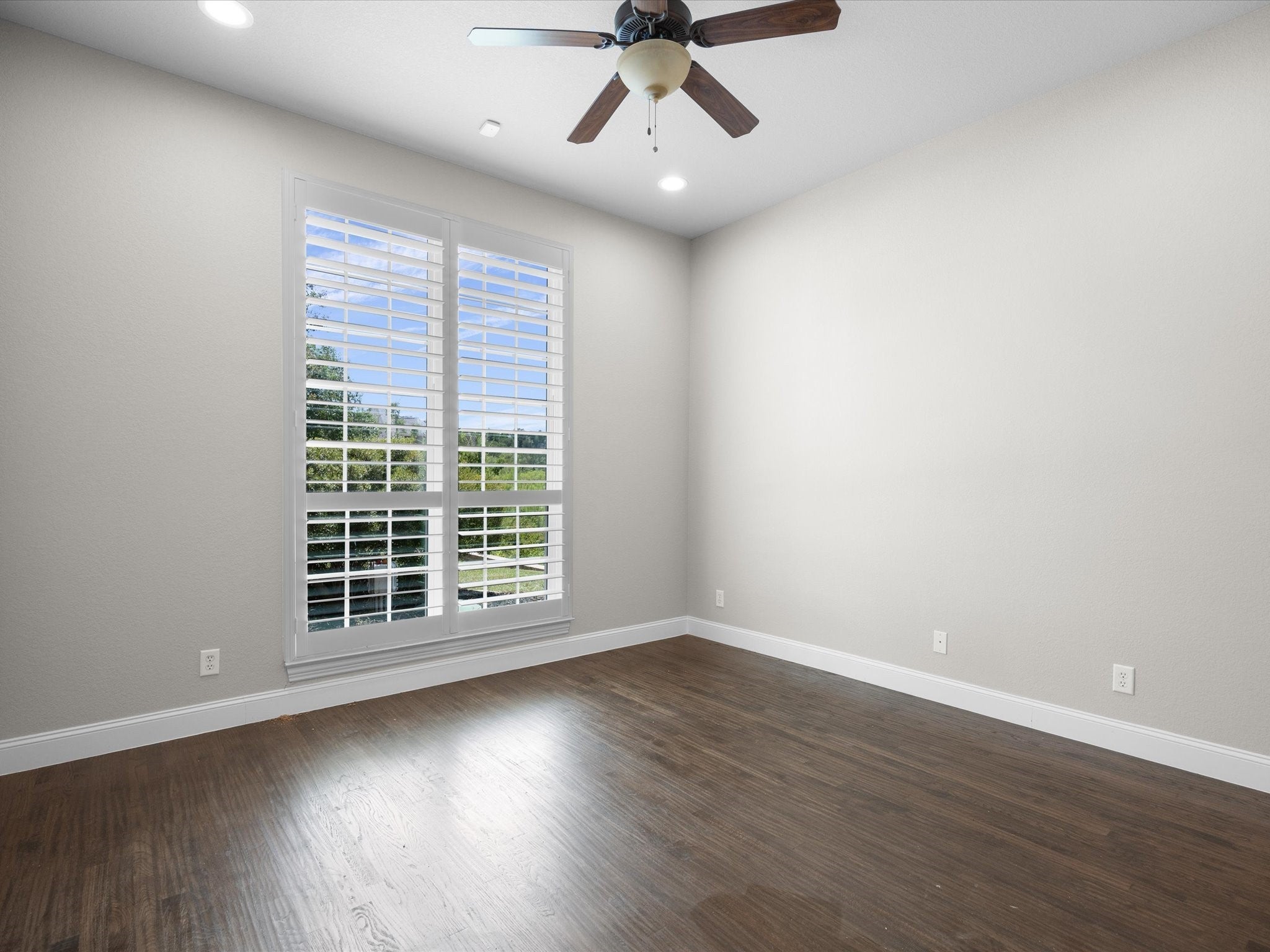 Runaway Bay, Texas, 76426, United States, 4 Bedrooms Bedrooms, ,4 BathroomsBathrooms,Residential,Active,1909882