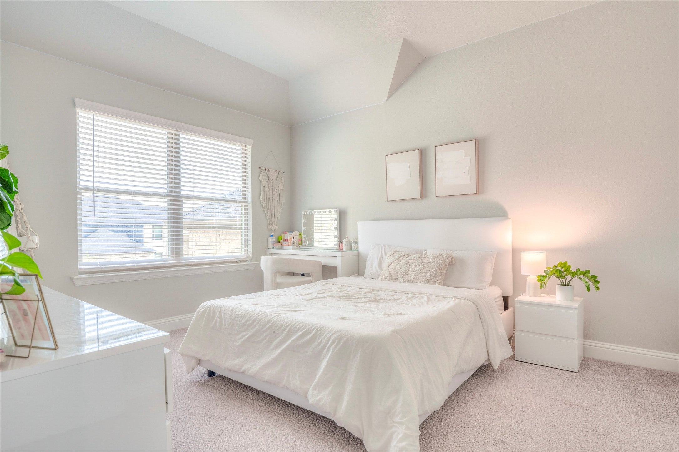 Allen, Texas, 75013, United States, ,5 BathroomsBathrooms,Residential,Active,1843824