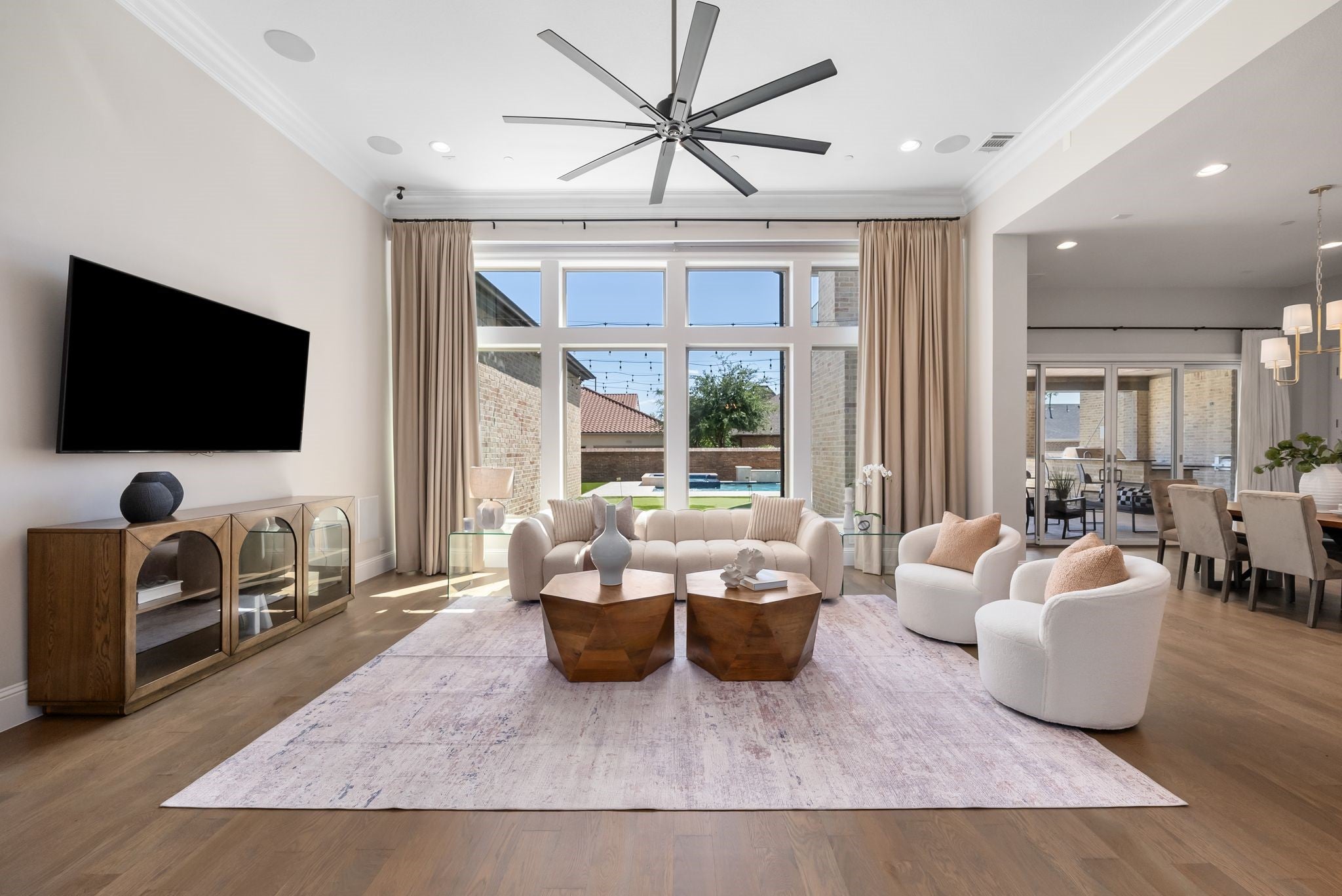 Frisco, Texas, 75033, United States, 6 Bedrooms Bedrooms, ,9 BathroomsBathrooms,Residential,Active,1910136