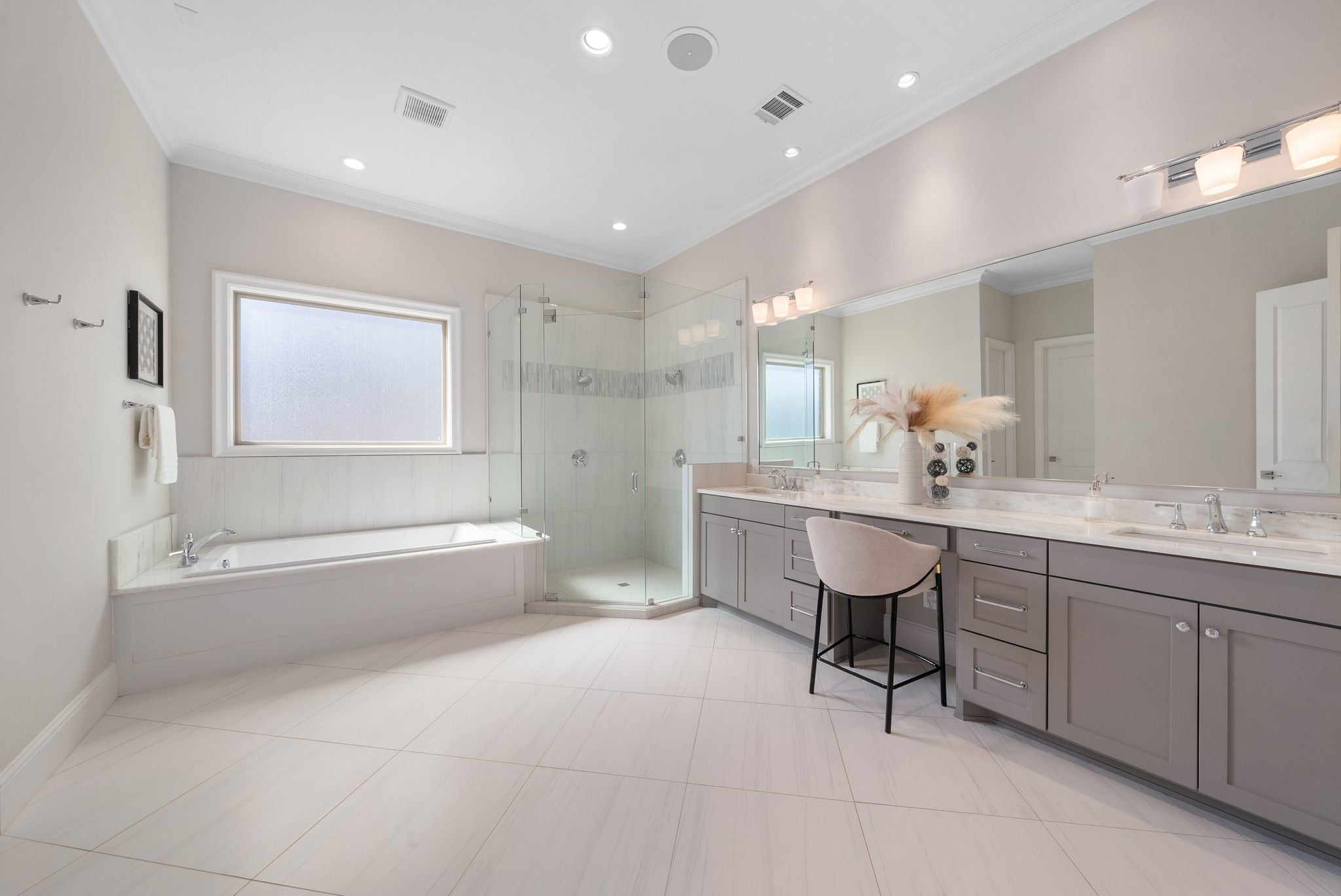 Frisco, Texas, 75033, United States, 6 Bedrooms Bedrooms, ,9 BathroomsBathrooms,Residential,Active,1910136