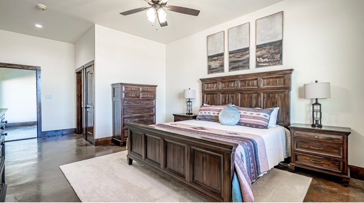 Tolar, Texas, 76476, United States, 5 Bedrooms Bedrooms, ,7 BathroomsBathrooms,Residential,Active,1993962