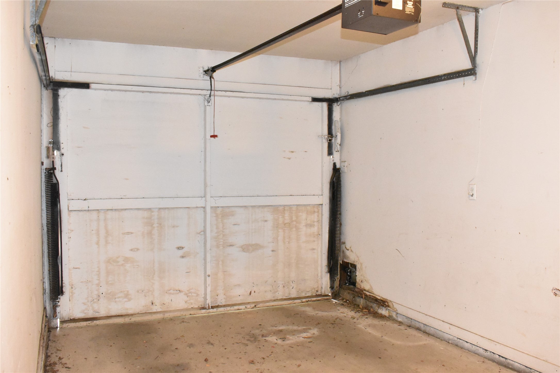 Dallas, Texas, 75225, United States, 4 Bedrooms Bedrooms, ,4 BathroomsBathrooms,Residential,Active,1922674