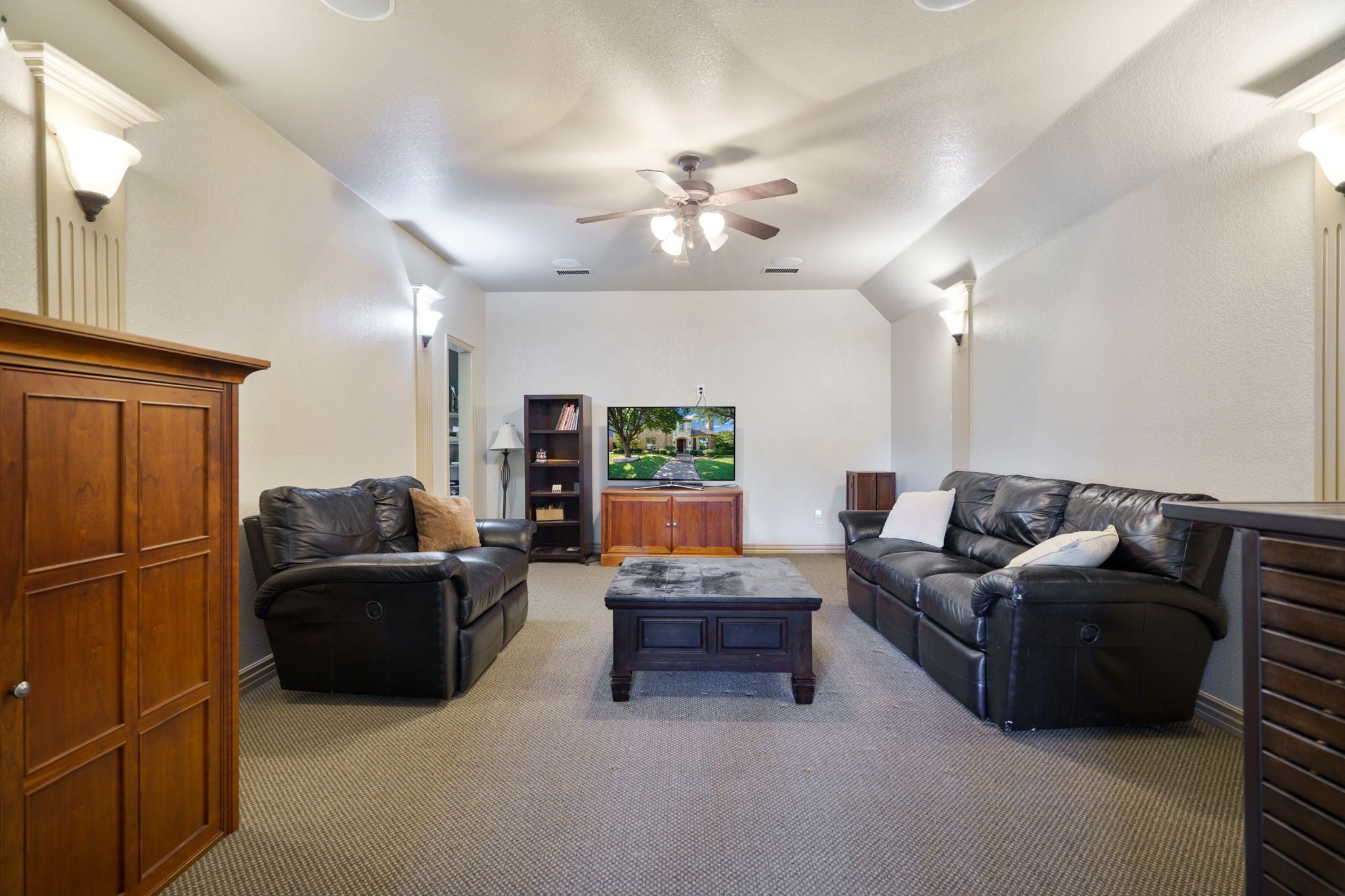 Frisco, Texas, 75033, United States, 5 Bedrooms Bedrooms, ,4 BathroomsBathrooms,Residential,Active,1959547