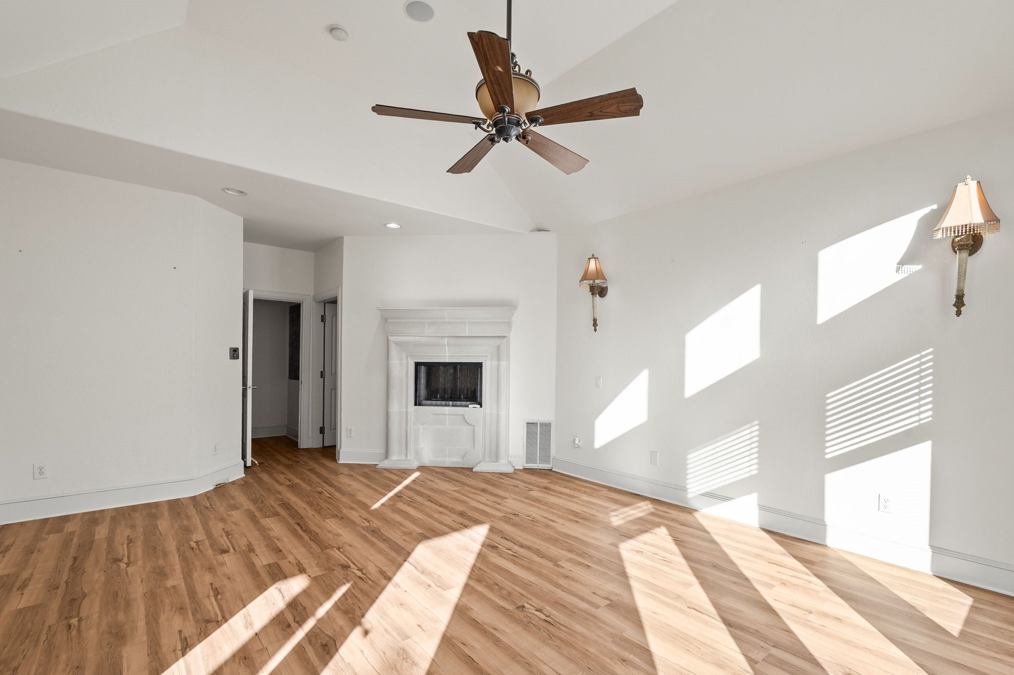 Melissa, Texas, 75454, United States, 3 Bedrooms Bedrooms, ,5 BathroomsBathrooms,Residential,Active,2010583