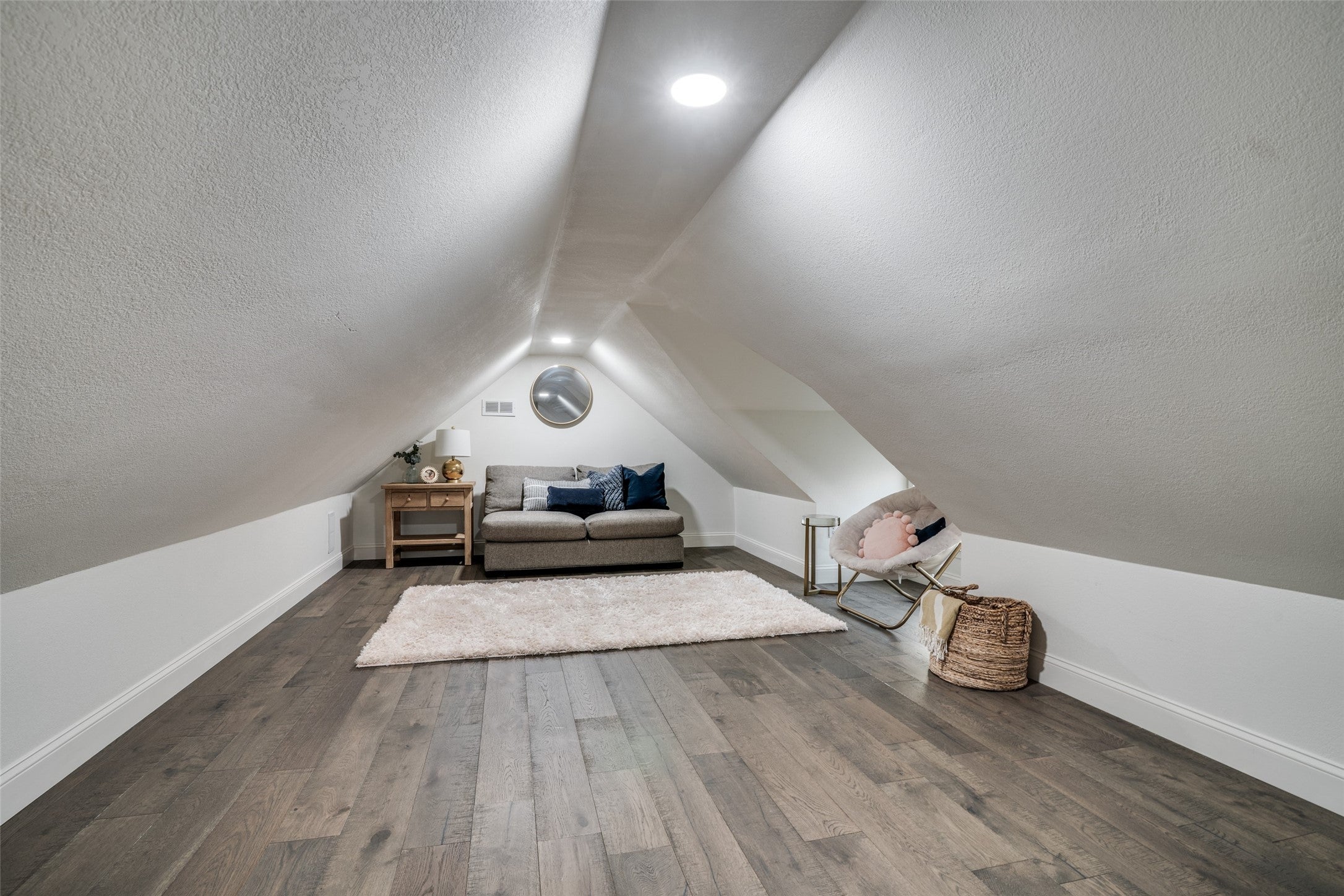 Allen, Texas, 75002, United States, 6 Bedrooms Bedrooms, ,6 BathroomsBathrooms,Residential,Pending,1988728