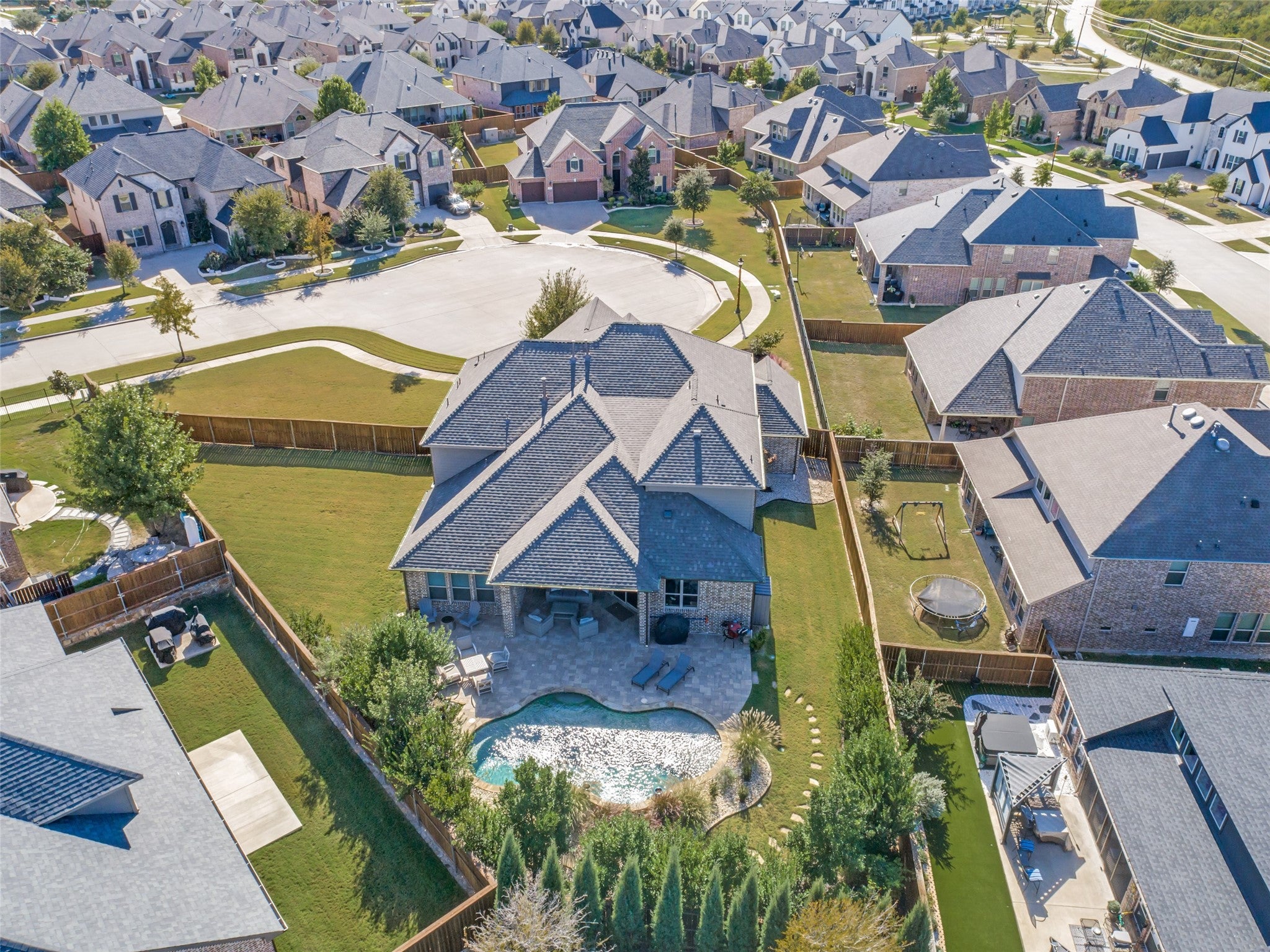 Frisco, Texas, 75033, United States, 5 Bedrooms Bedrooms, ,4 BathroomsBathrooms,Residential,Active,1971778 Frisco, Texas, 75033, United States, 5 Bedrooms Bedrooms, ,4 BathroomsBathrooms,Residential,Active,1971778