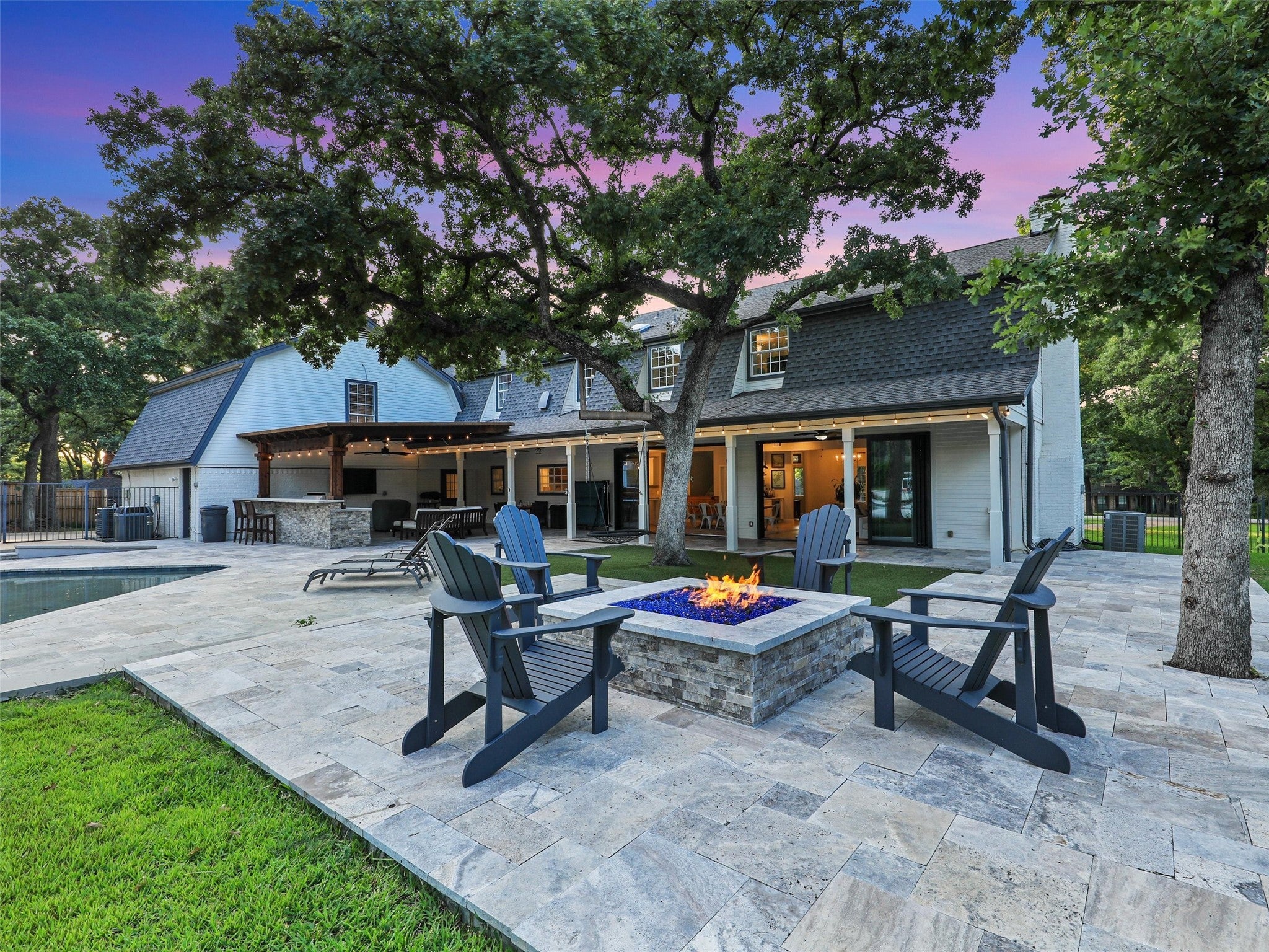 Southlake, Texas, 76092, United States, 5 Bedrooms Bedrooms, ,4 BathroomsBathrooms,Residential,Active,1894222