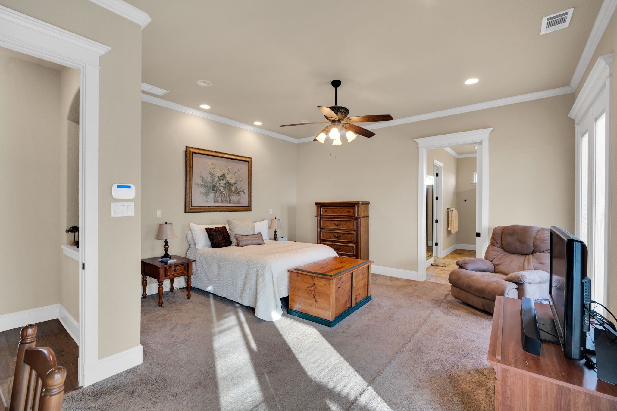 Waxahachie, Texas, 75165, United States, 3 Bedrooms Bedrooms, ,3 BathroomsBathrooms,Residential,Active,2001358