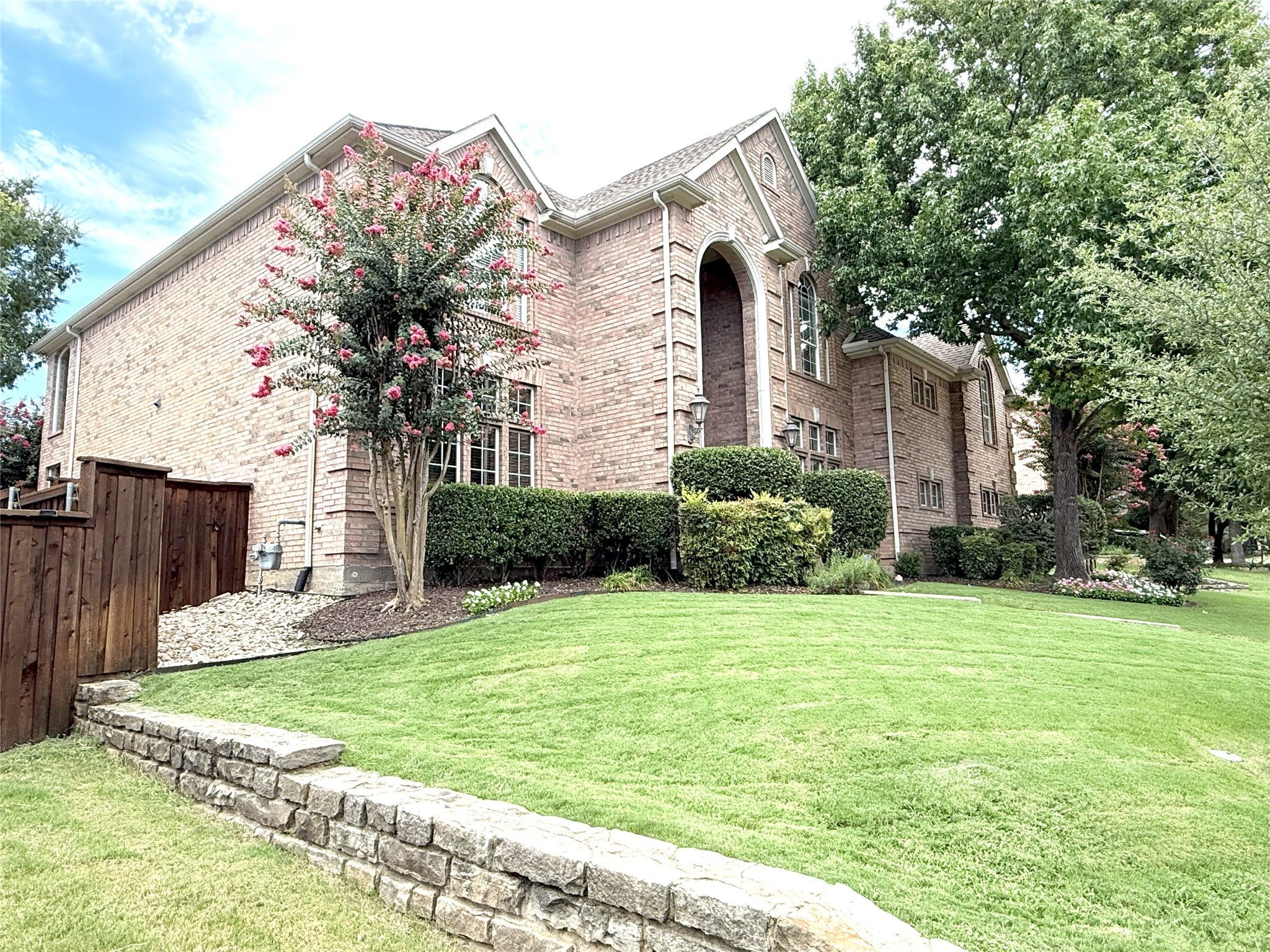 Mckinney, Texas, 75072, United States, 5 Bedrooms Bedrooms, ,4 BathroomsBathrooms,Residential,Active,1905117