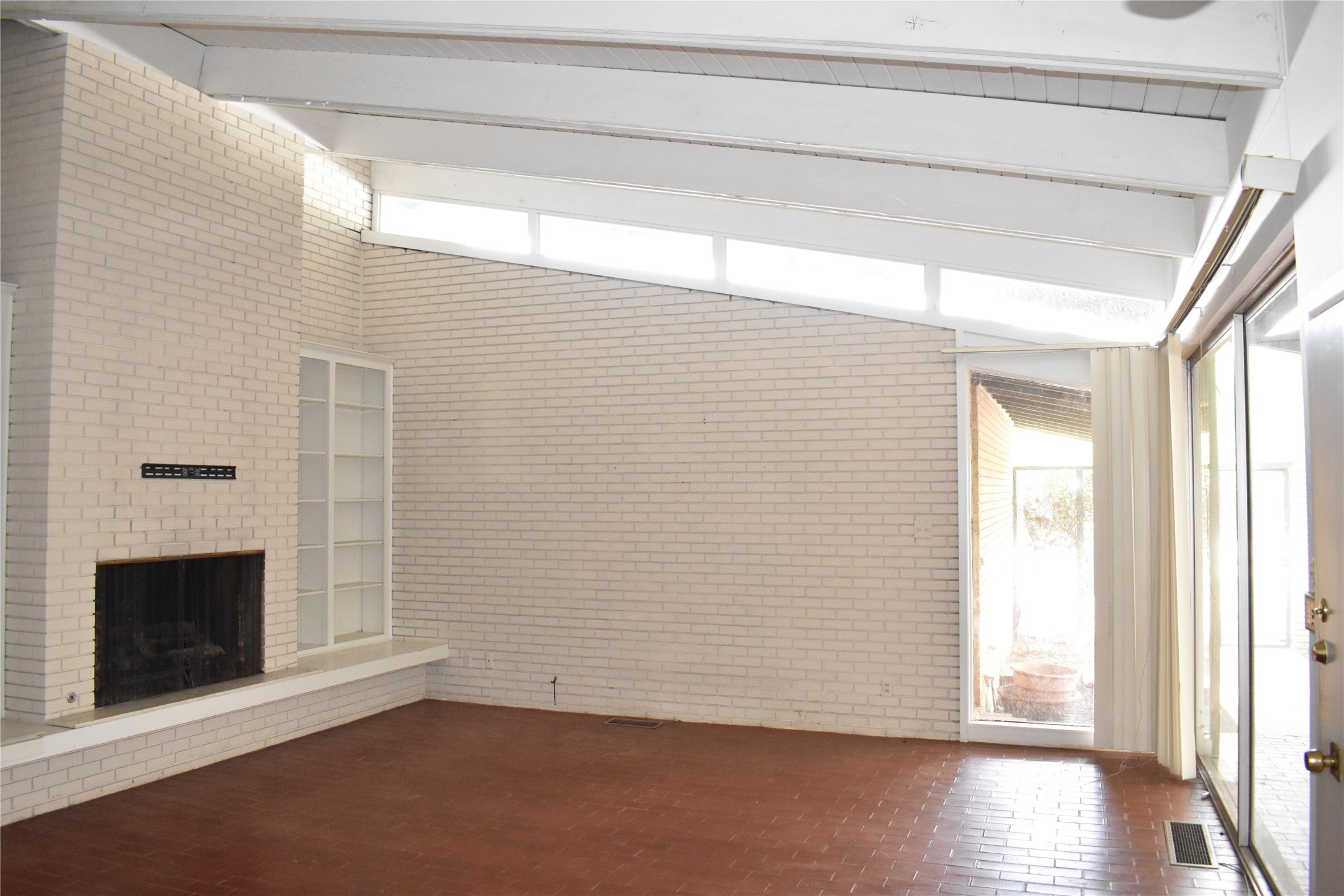 Dallas, Texas, 75225, United States, 4 Bedrooms Bedrooms, ,4 BathroomsBathrooms,Residential,Active,1922674