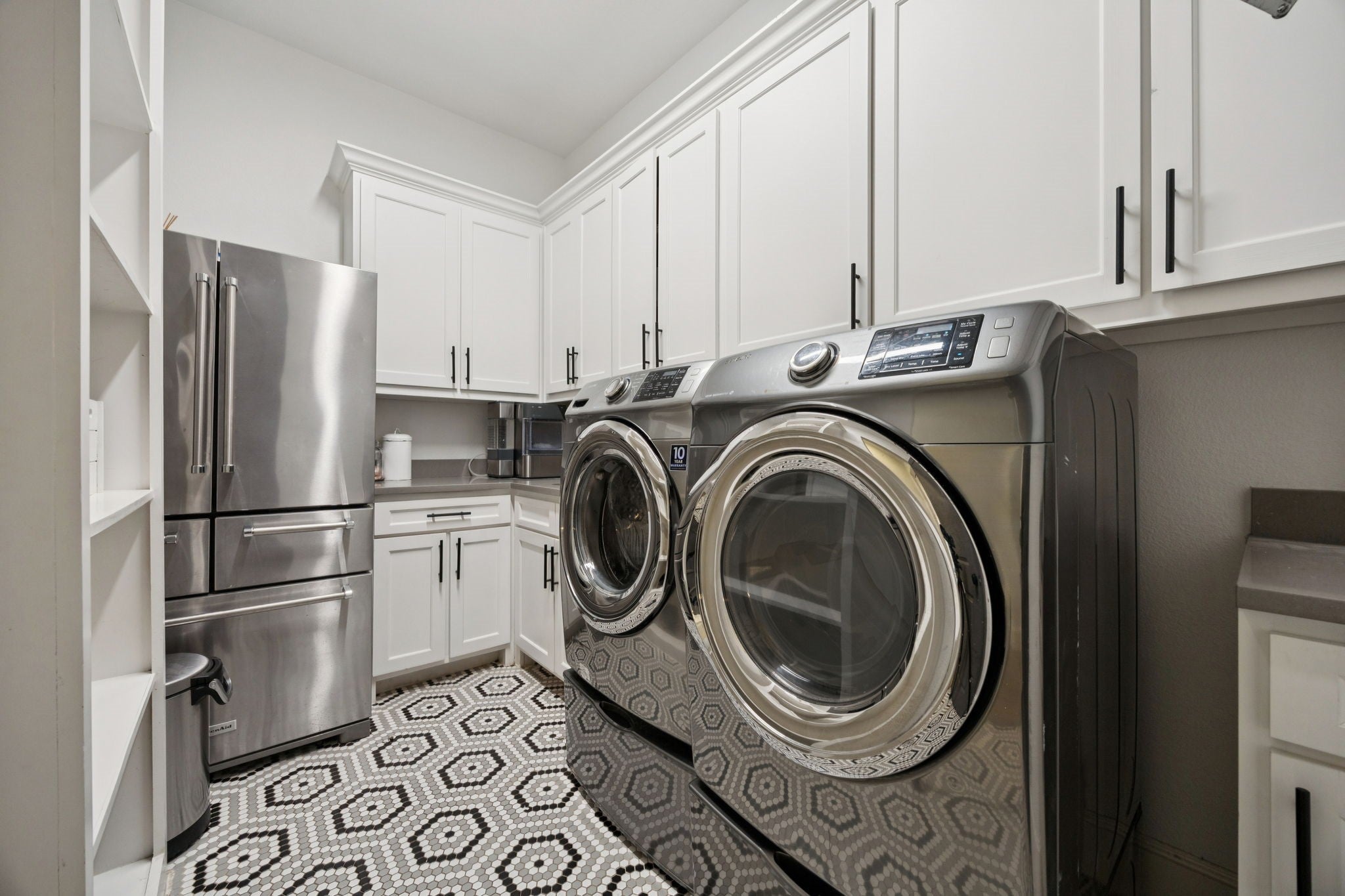 Mckinney, Texas, 75071, United States, 4 Bedrooms Bedrooms, ,5 BathroomsBathrooms,Residential,Active,1960158