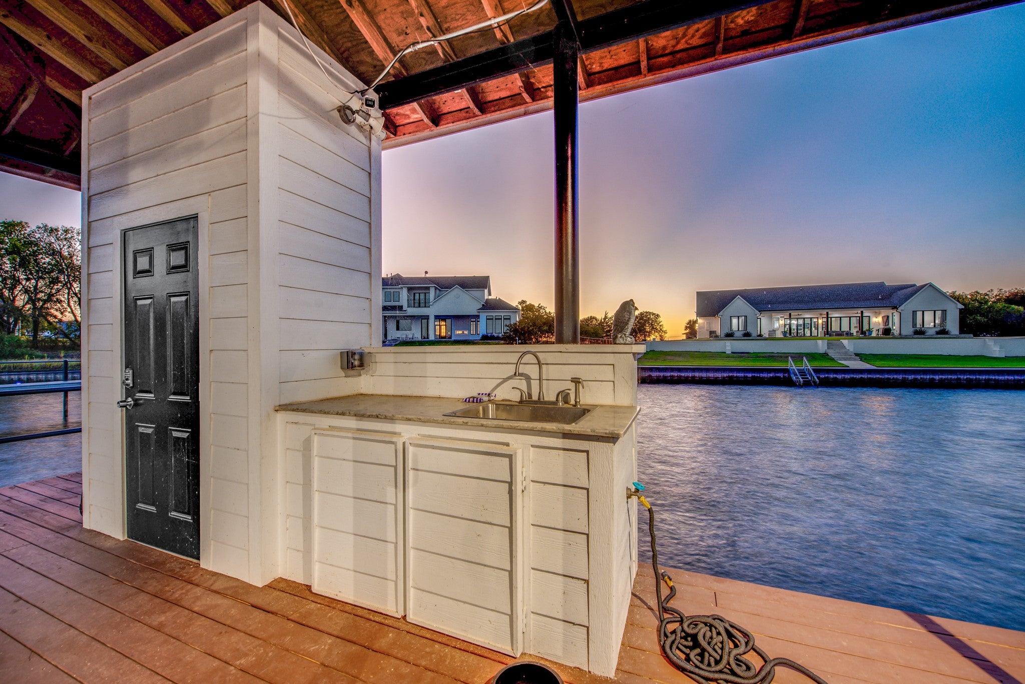 Corsicana, Texas, 75109, United States, 4 Bedrooms Bedrooms, ,5 BathroomsBathrooms,Residential,Active,2009871