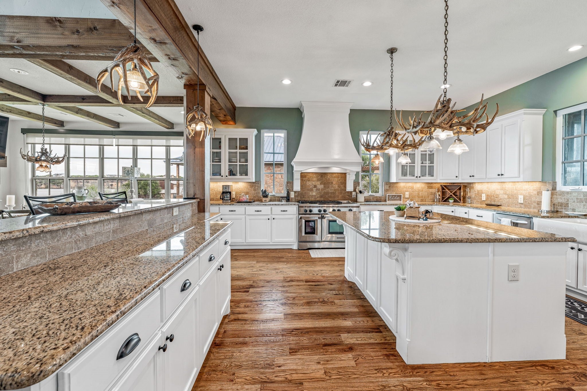 Graford, Texas, 76449, United States, ,6 BathroomsBathrooms,Residential,Active,1852724