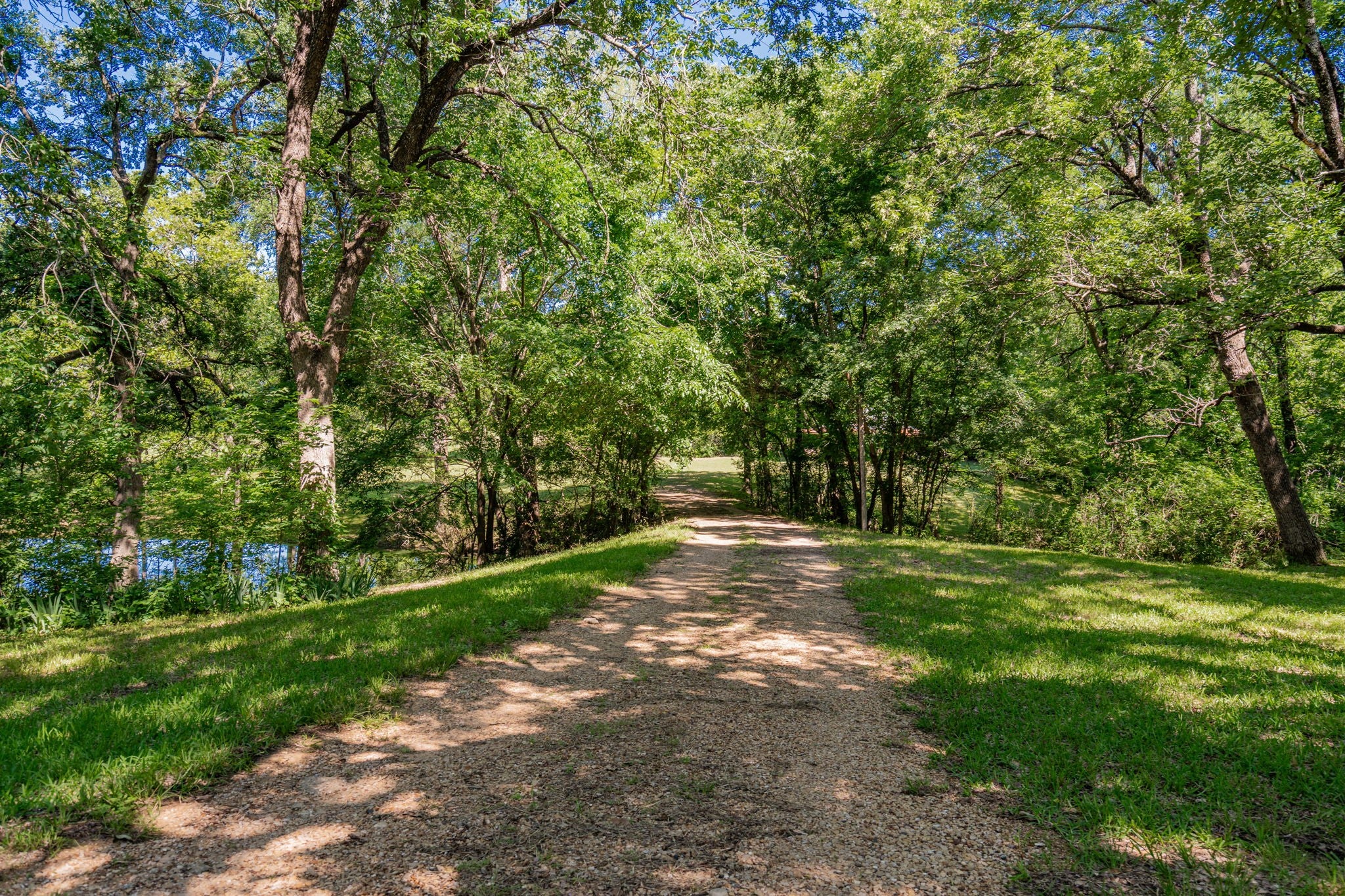 Seagoville, Texas, 75159, United States, 4 Bedrooms Bedrooms, ,5 BathroomsBathrooms,Residential,Active,1810463