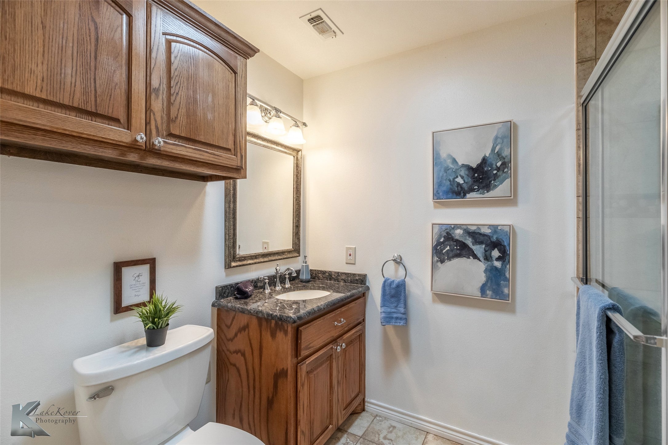 Brownwood, Texas, 76801, United States, ,3 BathroomsBathrooms,Residential,Active,1808343