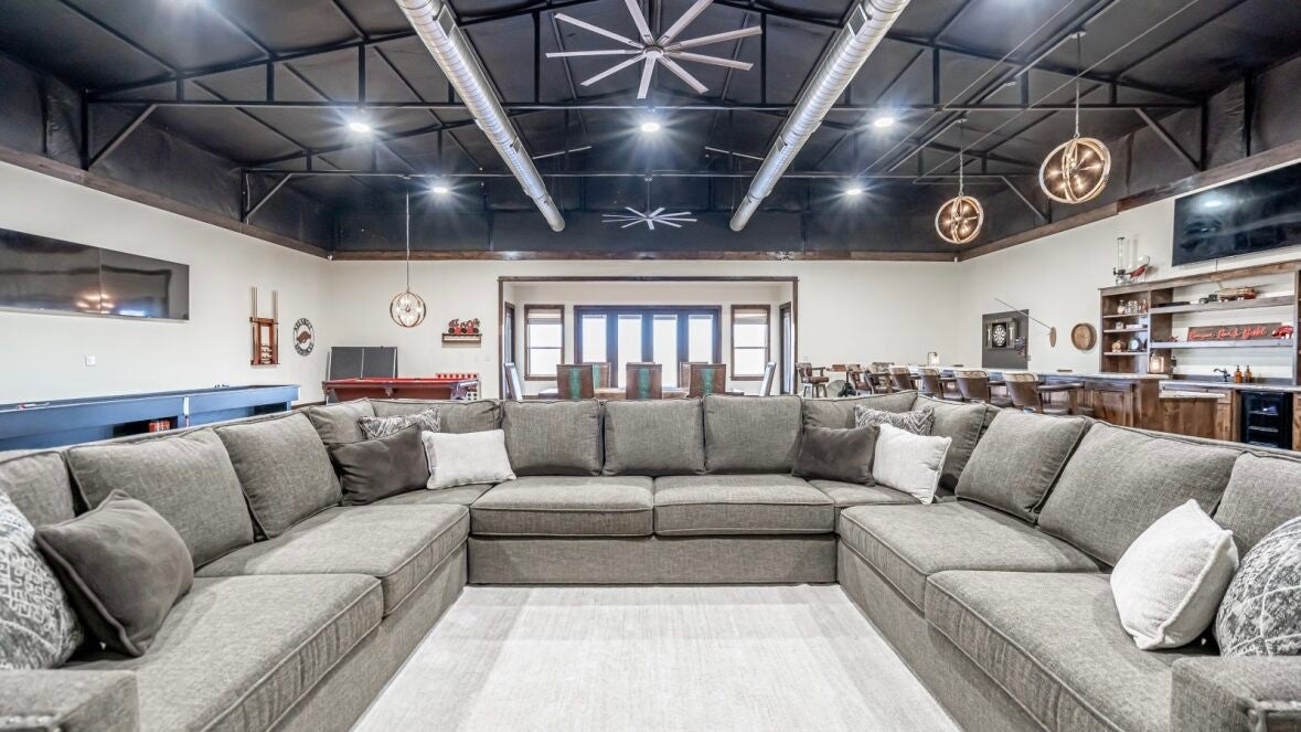 Tolar, Texas, 76476, United States, 5 Bedrooms Bedrooms, ,7 BathroomsBathrooms,Residential,Active,1993962