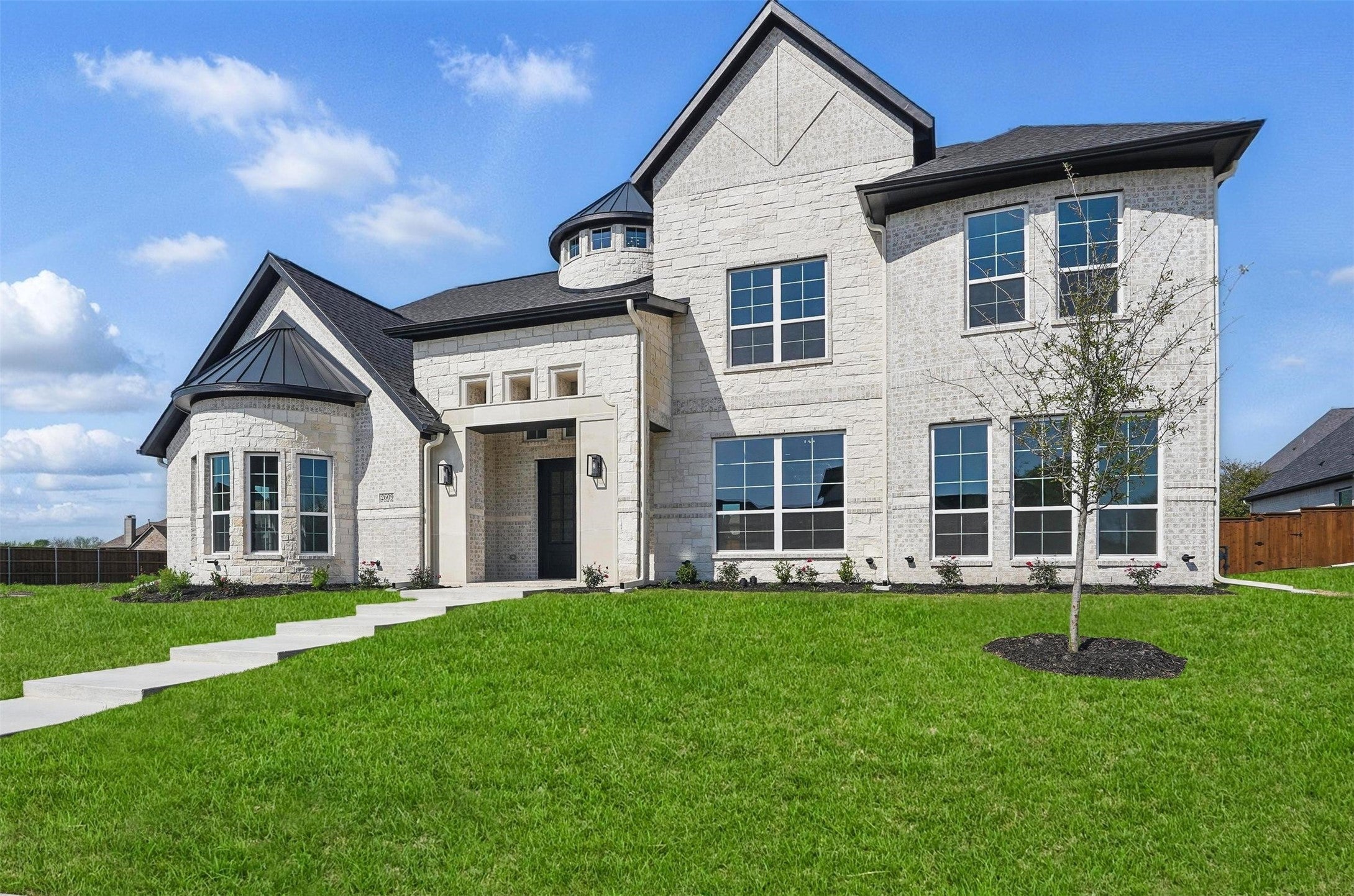 Wylie, Texas, 75098, United States, 5 Bedrooms Bedrooms, ,6 BathroomsBathrooms,Residential,Active,1894588