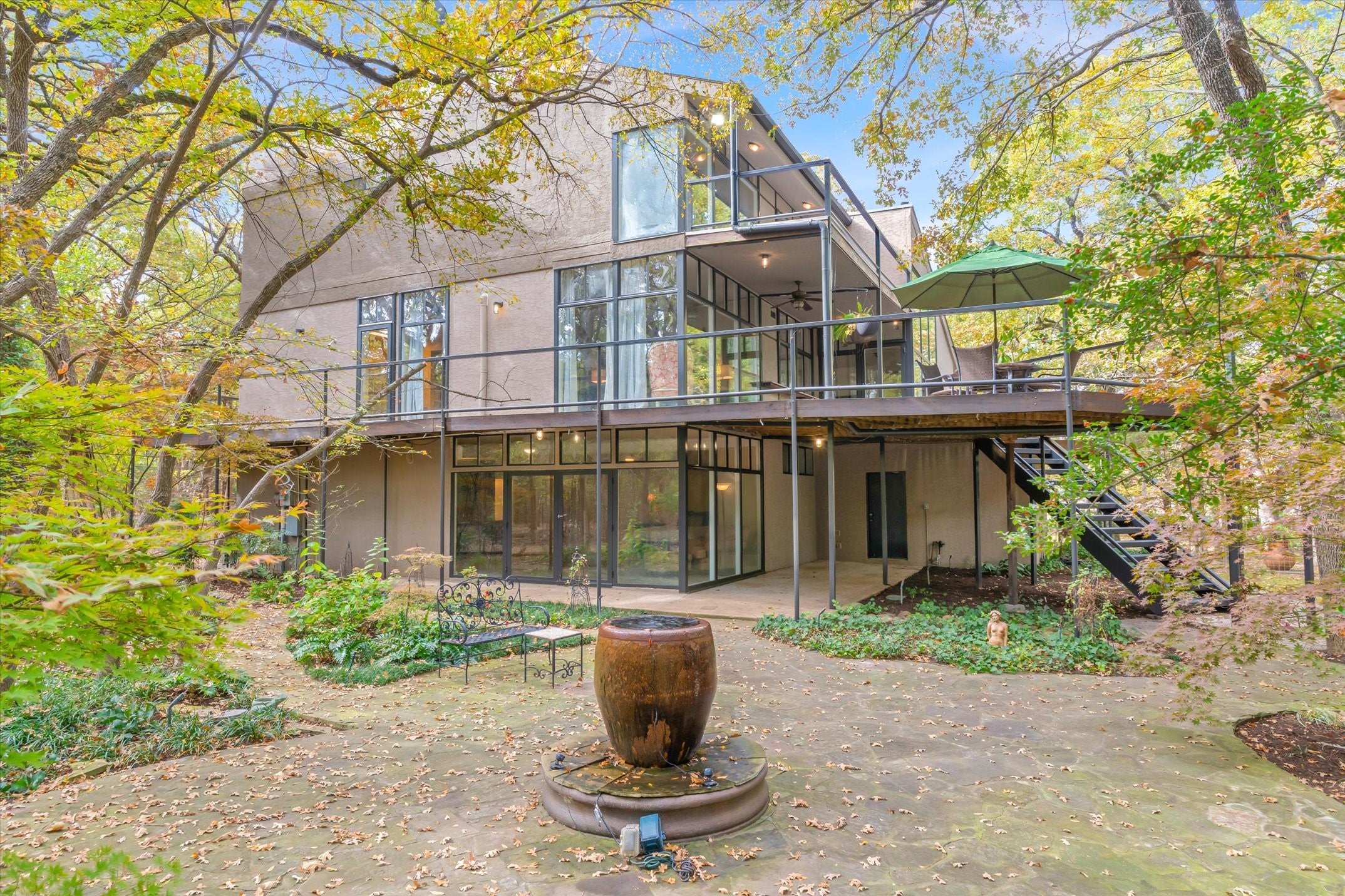 Terrell, Texas, 75160, United States, 3 Bedrooms Bedrooms, ,3 BathroomsBathrooms,Residential,Active,1995244