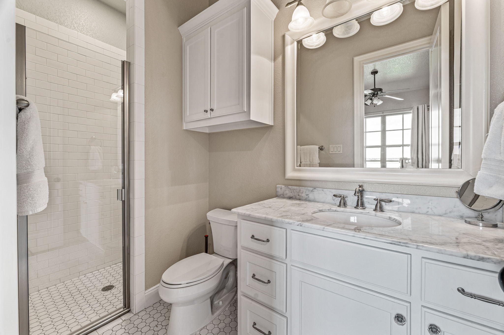 Graford, Texas, 76449, United States, ,6 BathroomsBathrooms,Residential,Active,1852724