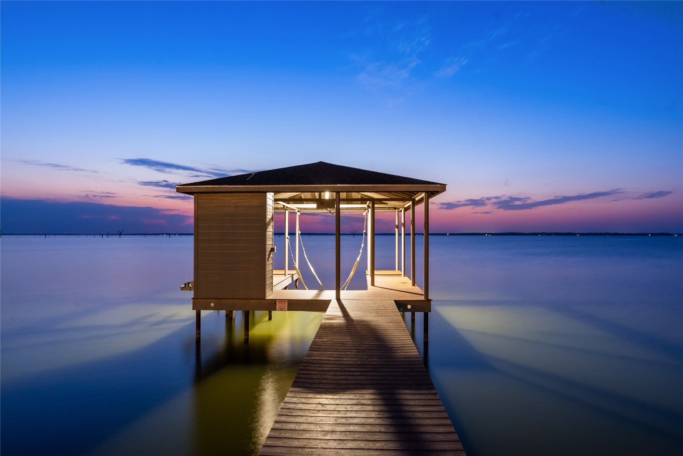 Streetman, Texas, 75859, United States, 5 Bedrooms Bedrooms, ,7 BathroomsBathrooms,Residential,Active,1988712