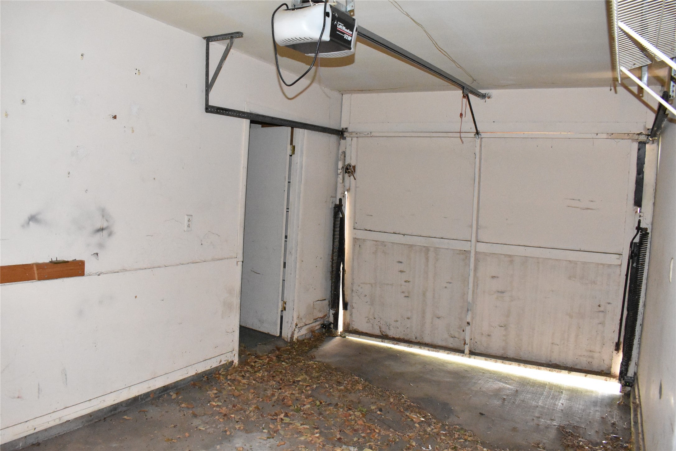 Dallas, Texas, 75225, United States, 4 Bedrooms Bedrooms, ,4 BathroomsBathrooms,Residential,Active,1922674