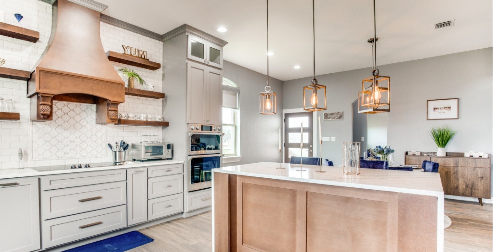 Cleburne, Texas, 76031, United States, ,5 BathroomsBathrooms,Residential,Active,1820498