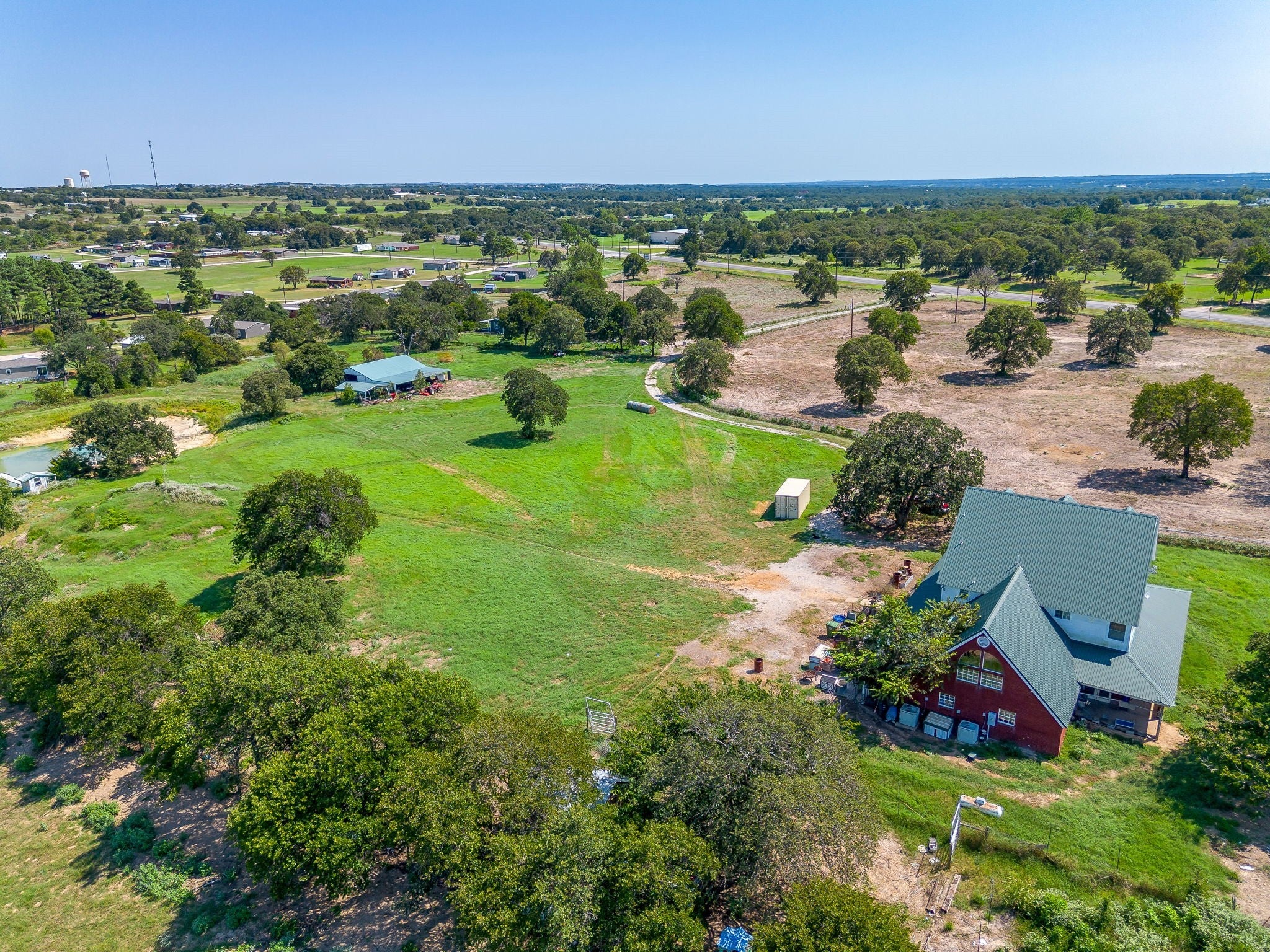Springtown, Texas, 76082, United States, 4 Bedrooms Bedrooms, ,4 BathroomsBathrooms,Residential,Active,1944276