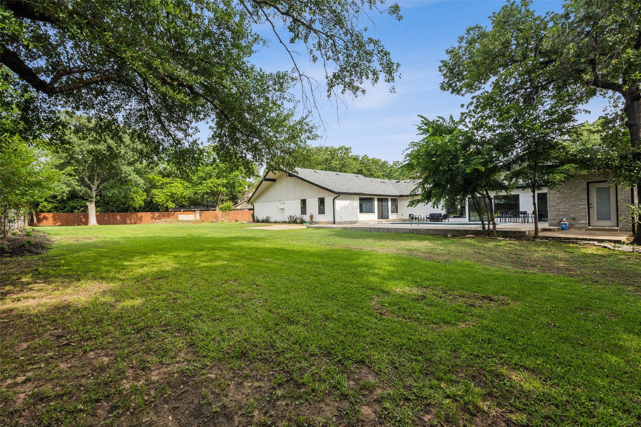 Colleyville, Texas, 76034, United States, 5 Bedrooms Bedrooms, ,4 BathroomsBathrooms,Residential,Active,1832302