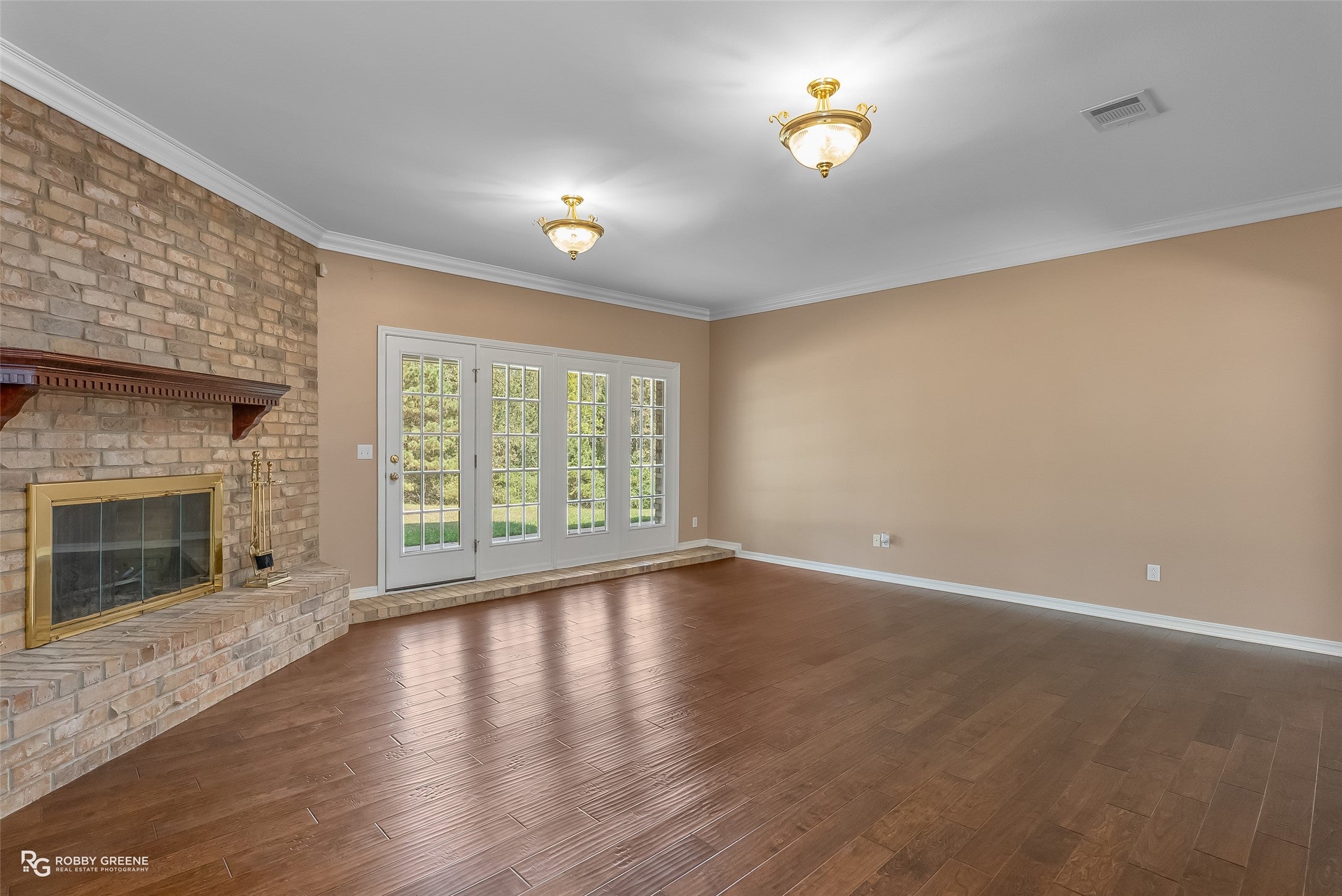 Shreveport, Louisiana, 71119, United States, 4 Bedrooms Bedrooms, ,4 BathroomsBathrooms,Residential,Active,1990608