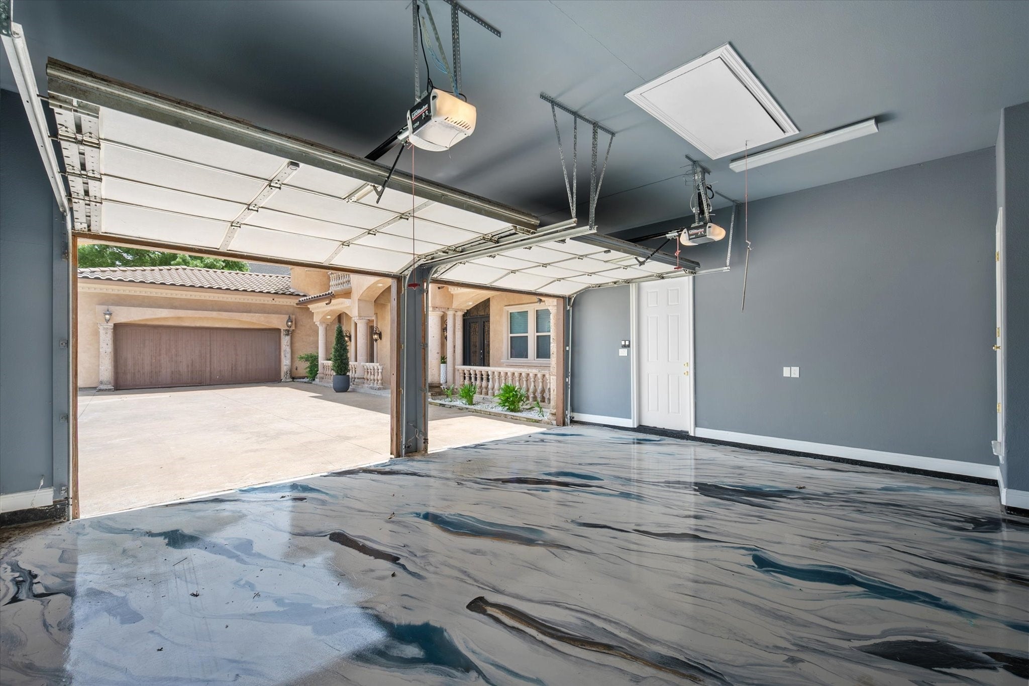 Cedar Hill, Texas, 75104, United States, 6 Bedrooms Bedrooms, ,8 BathroomsBathrooms,Residential,Active,1964299