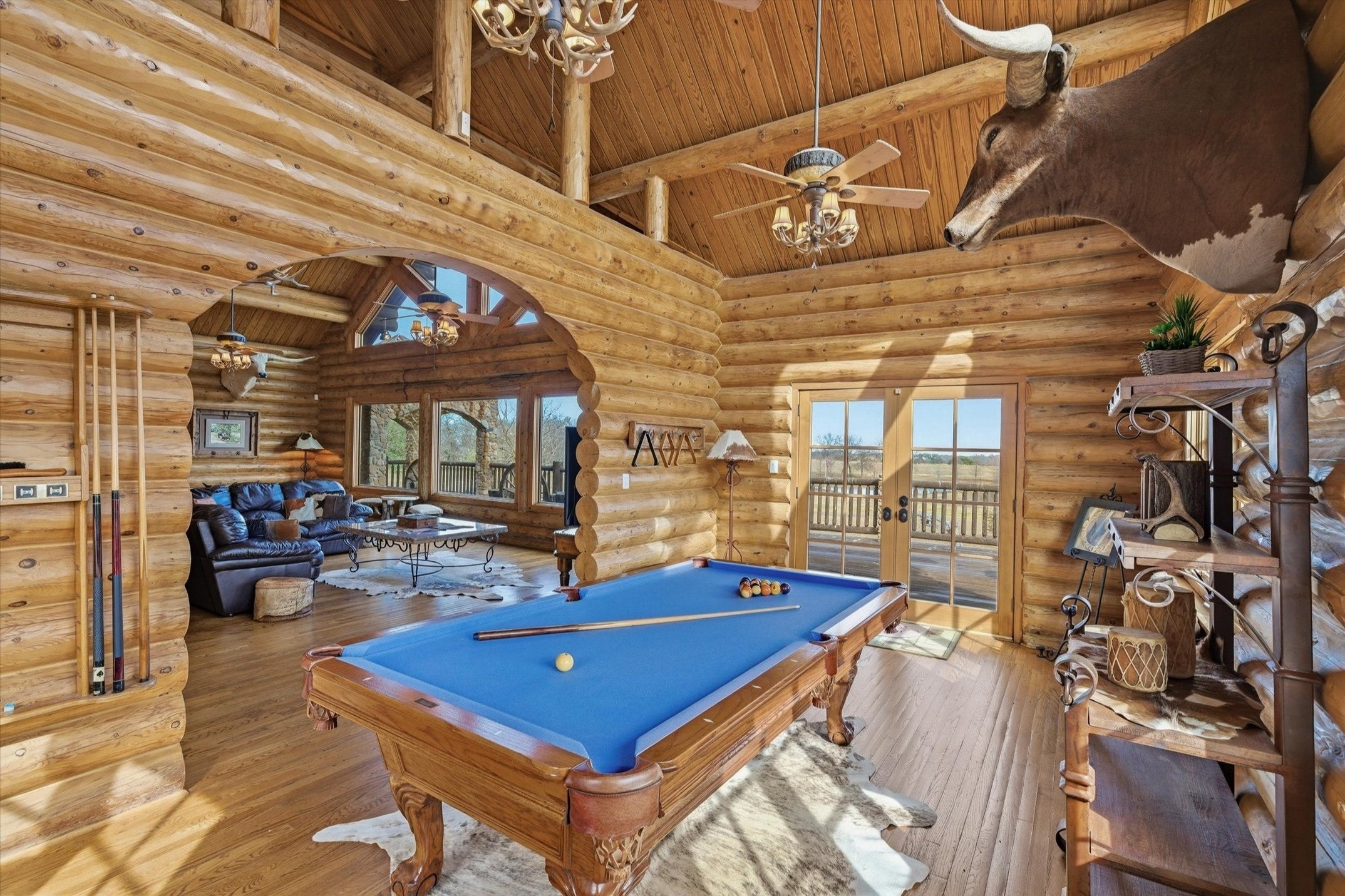 Palmer, Texas, 75152, United States, 6 Bedrooms Bedrooms, ,5 BathroomsBathrooms,Residential,Active,2010532