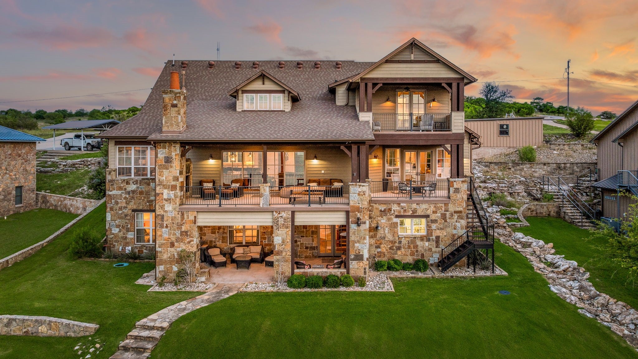 Graford, Texas, 76449, United States, ,6 BathroomsBathrooms,Residential,Active,1852724