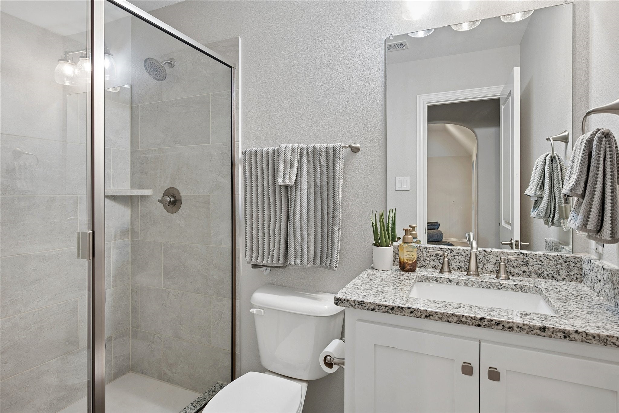 Prosper, Texas, 75078, United States, 5 Bedrooms Bedrooms, ,6 BathroomsBathrooms,Residential,Active,2023343