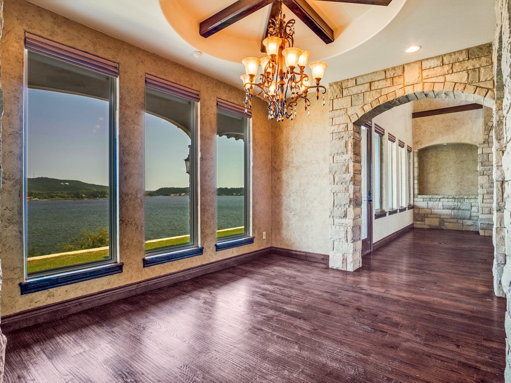 Graham, Texas, 76450, United States, 4 Bedrooms Bedrooms, ,4 BathroomsBathrooms,Residential,Active,1944034