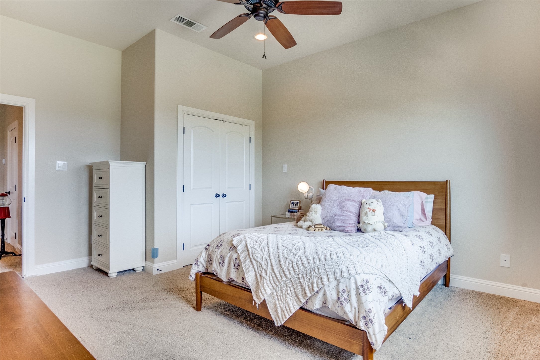 Graford, Texas, 76449, United States, 5 Bedrooms Bedrooms, ,4 BathroomsBathrooms,Residential,Active,1902943
