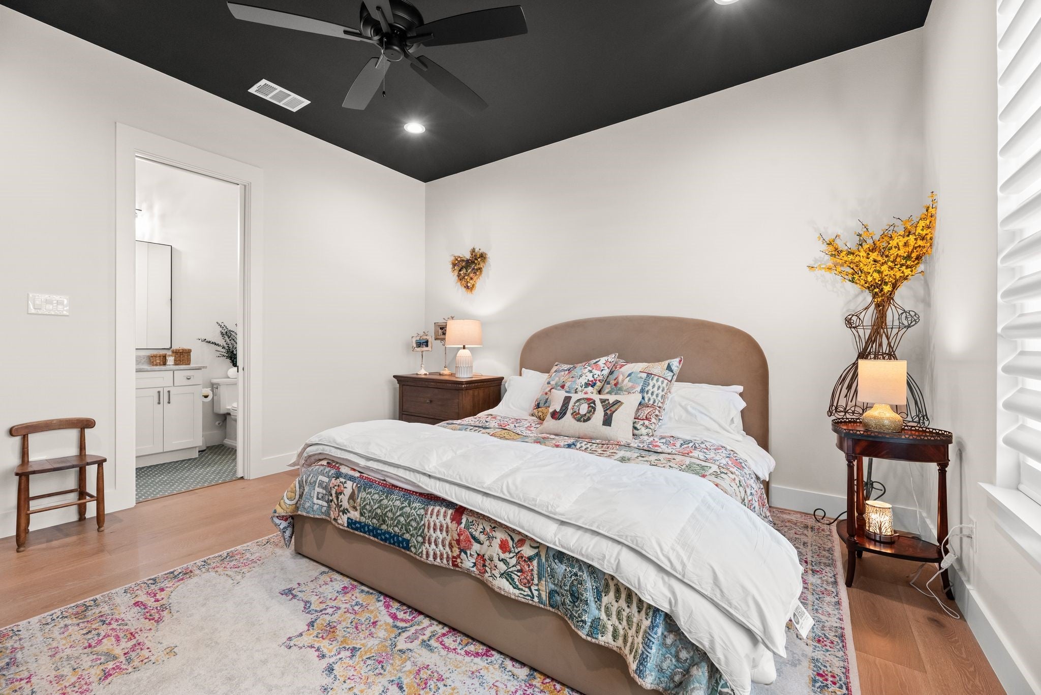 Corsicana, Texas, 75109, United States, 4 Bedrooms Bedrooms, ,5 BathroomsBathrooms,Residential,Active,2009808