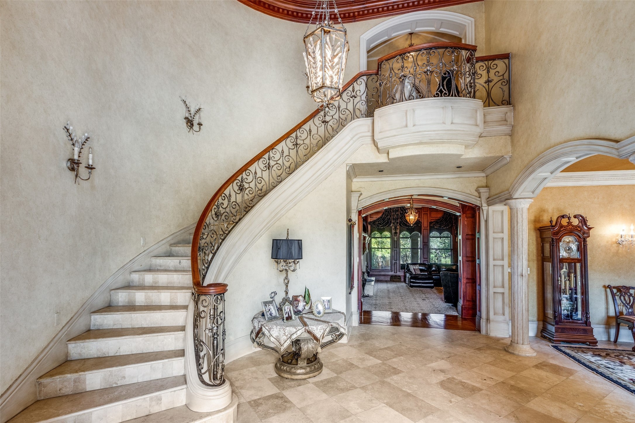 Pilot Point, Texas, 76258, United States, 6 Bedrooms Bedrooms, ,8 BathroomsBathrooms,Residential,Active,1953394