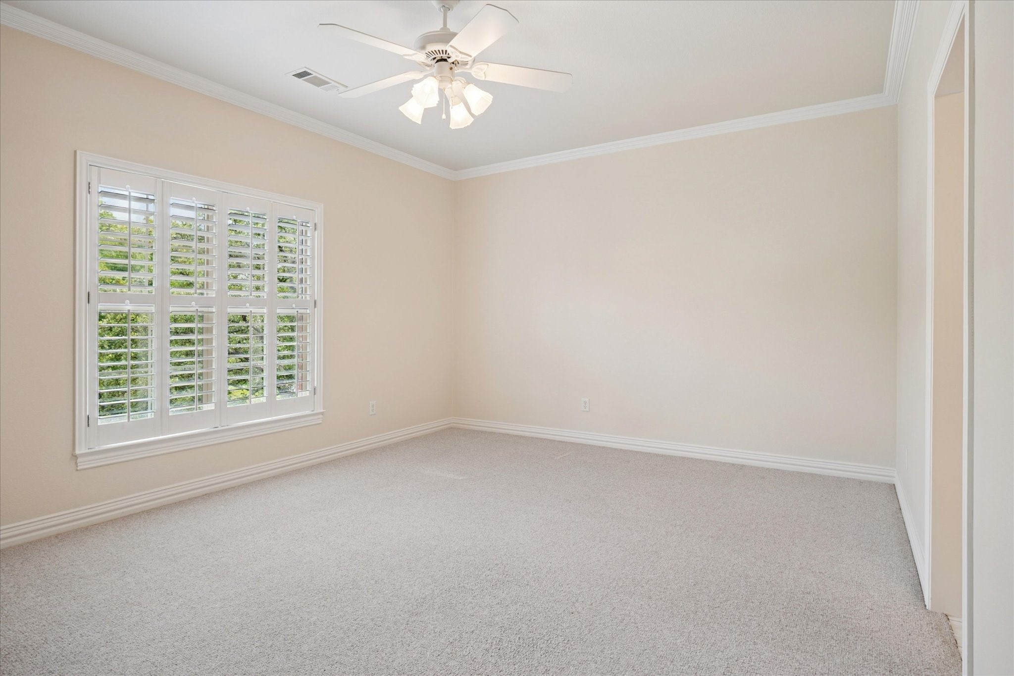 Plano, Texas, 75024, United States, 4 Bedrooms Bedrooms, ,5 BathroomsBathrooms,Residential,Active,1936400
