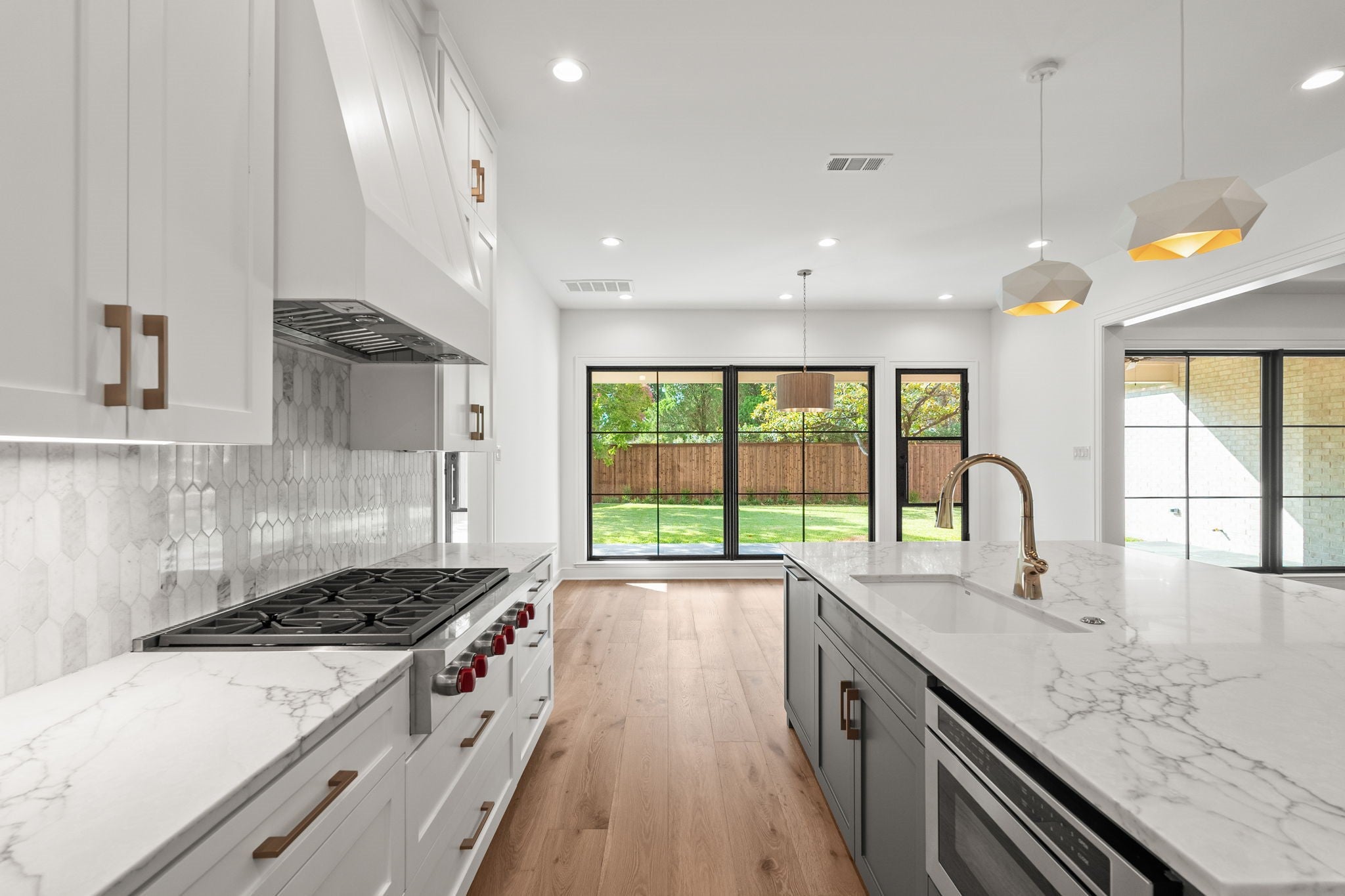 Richardson, Texas, 75080, United States, 5 Bedrooms Bedrooms, ,6 BathroomsBathrooms,Residential,Active,1929792