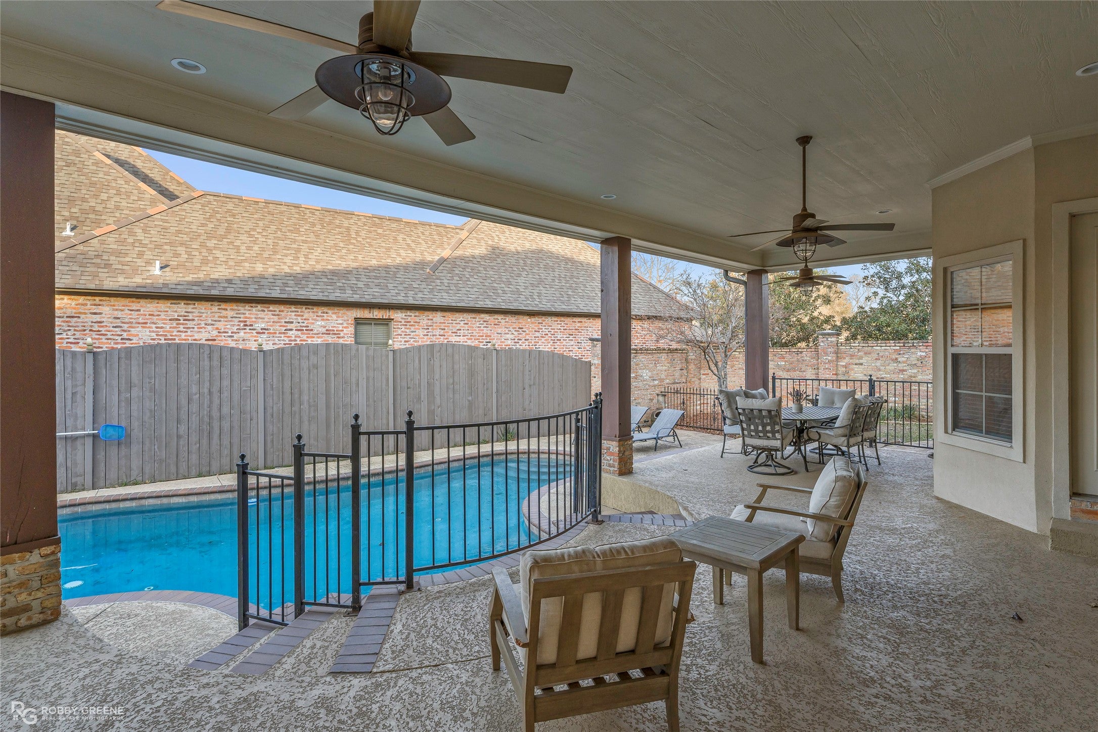 Bossier City, Louisiana, 71111, United States, 5 Bedrooms Bedrooms, ,4 BathroomsBathrooms,Residential,Active,2007654